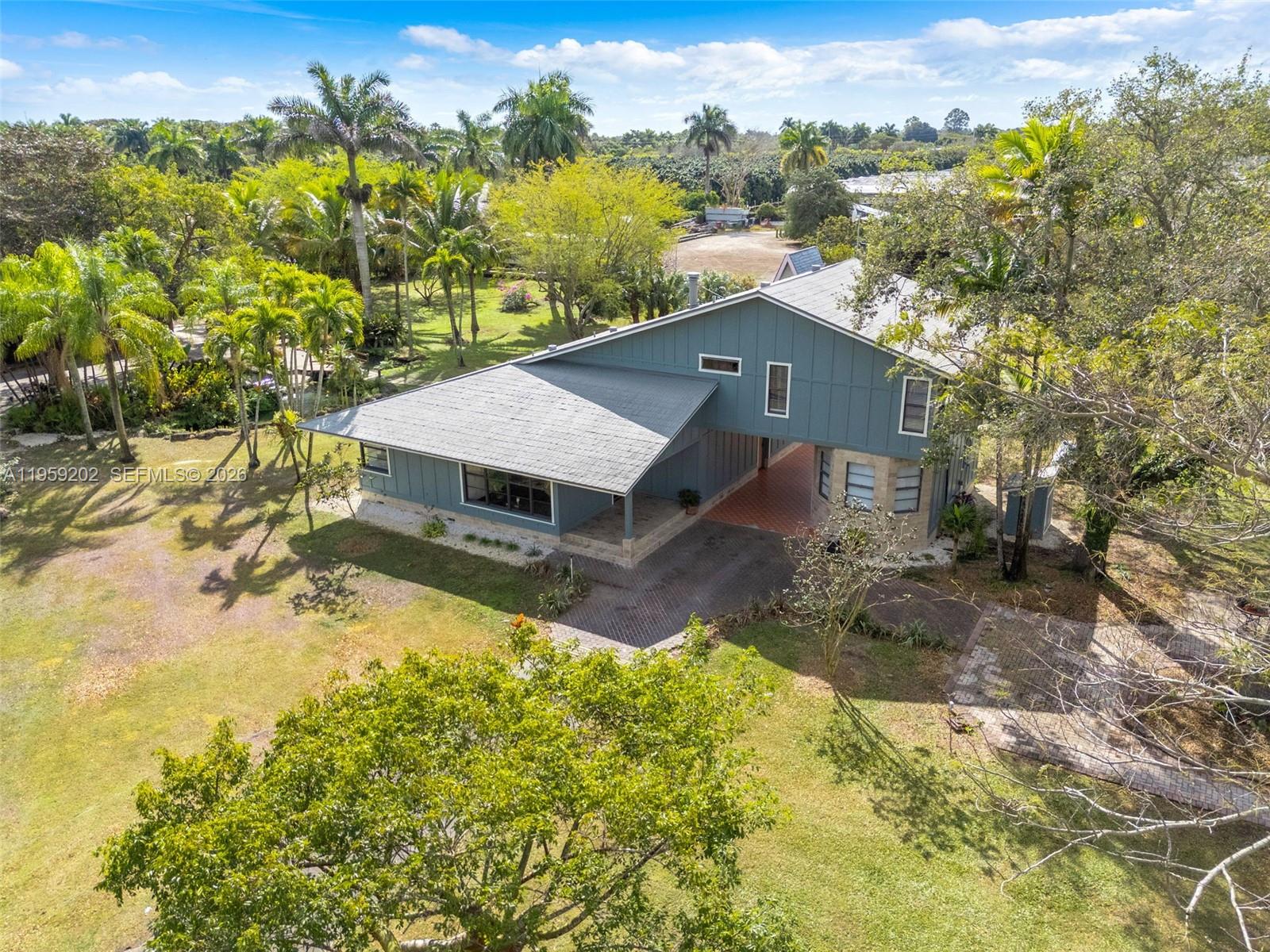 REDLAND 4/2 HOME EVENTS - Residential