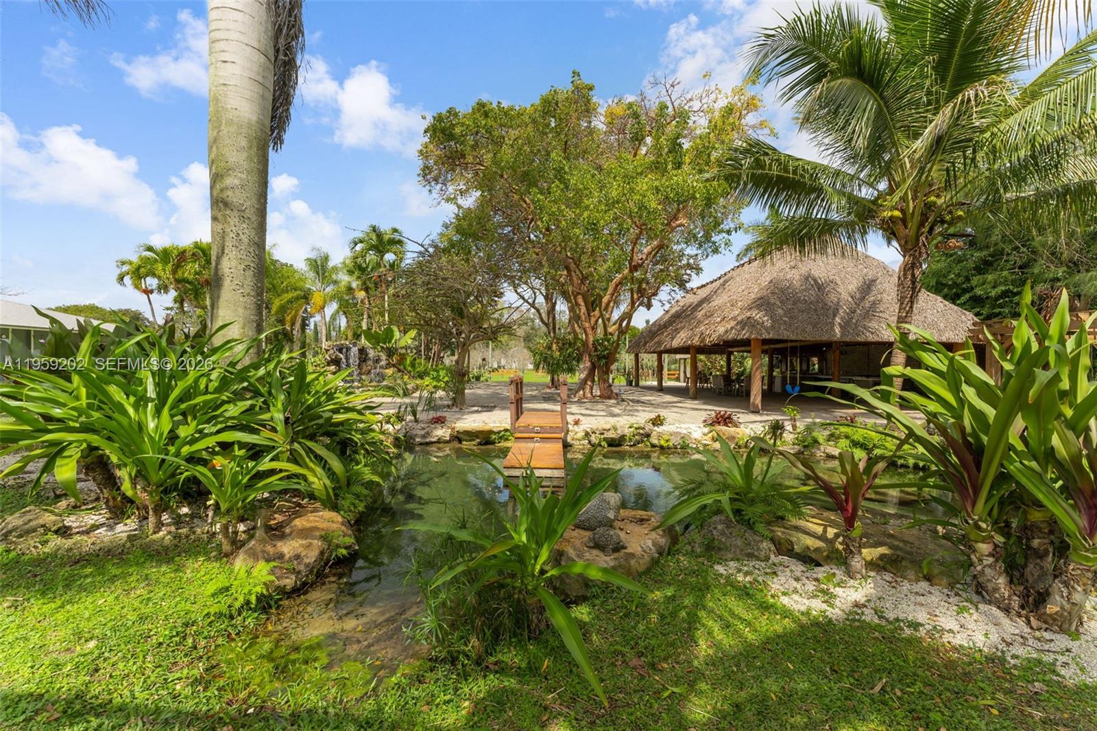 REDLAND 4/2 HOME EVENTS - Residential