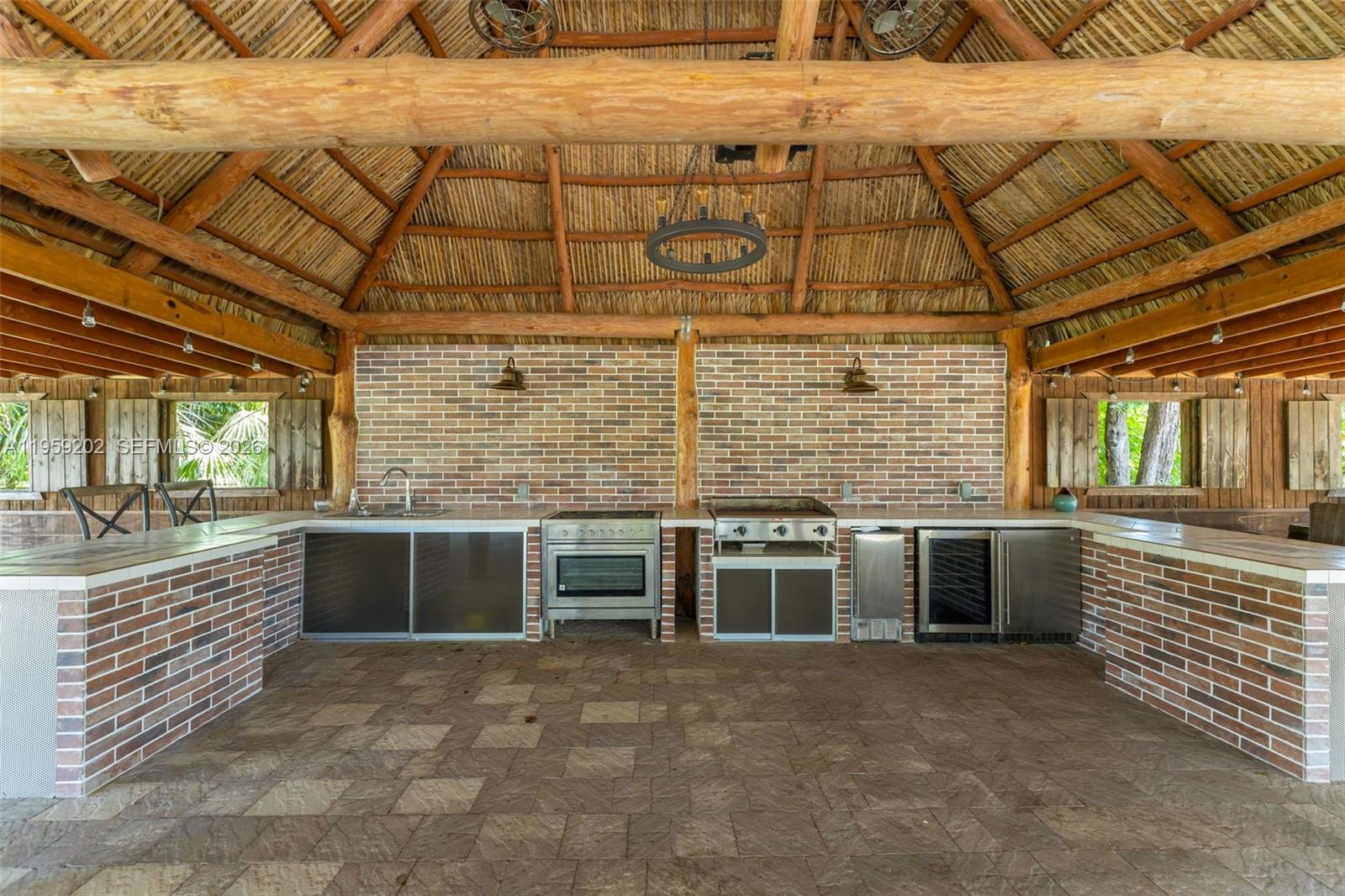 REDLAND 4/2 HOME EVENTS - Residential