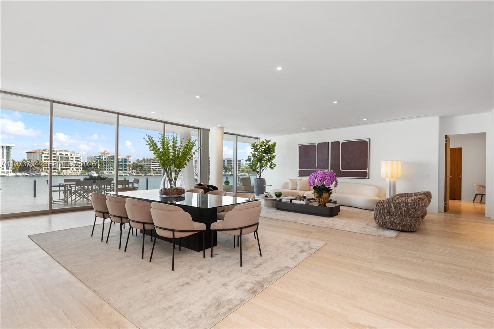 Vita Grove Isle - Residential
