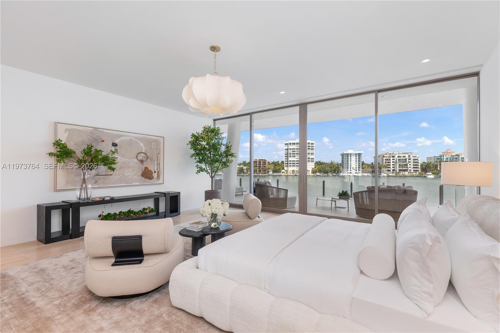 Vita Grove Isle - Residential