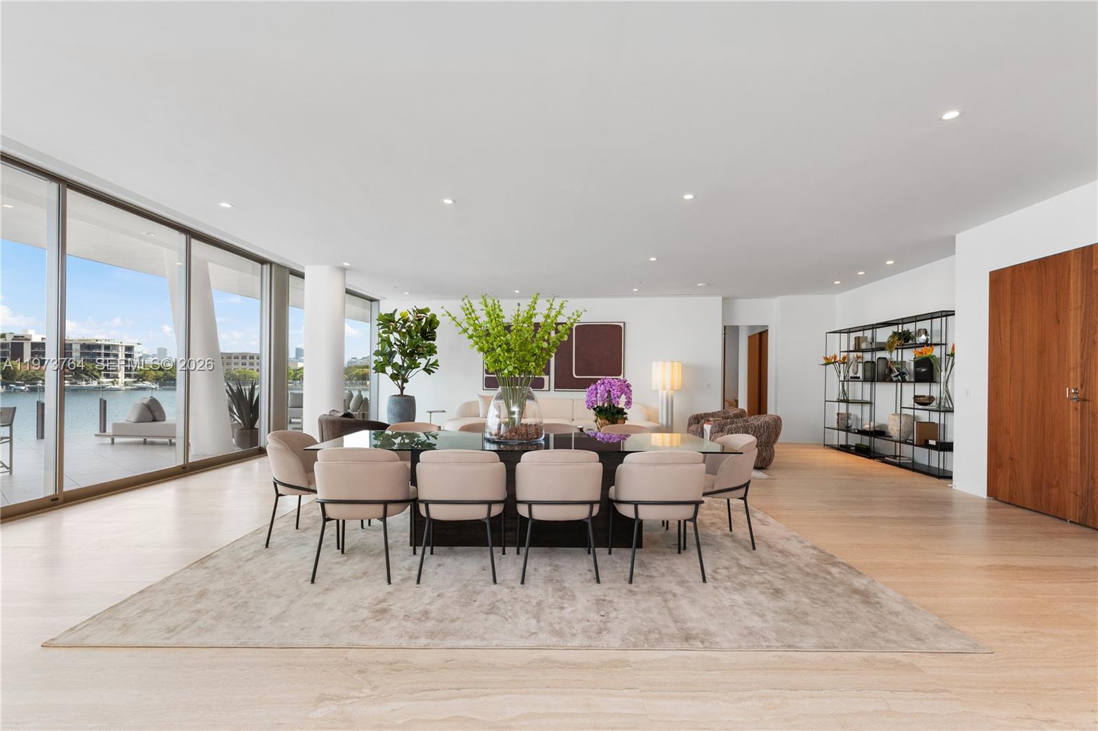 Vita Grove Isle - Residential