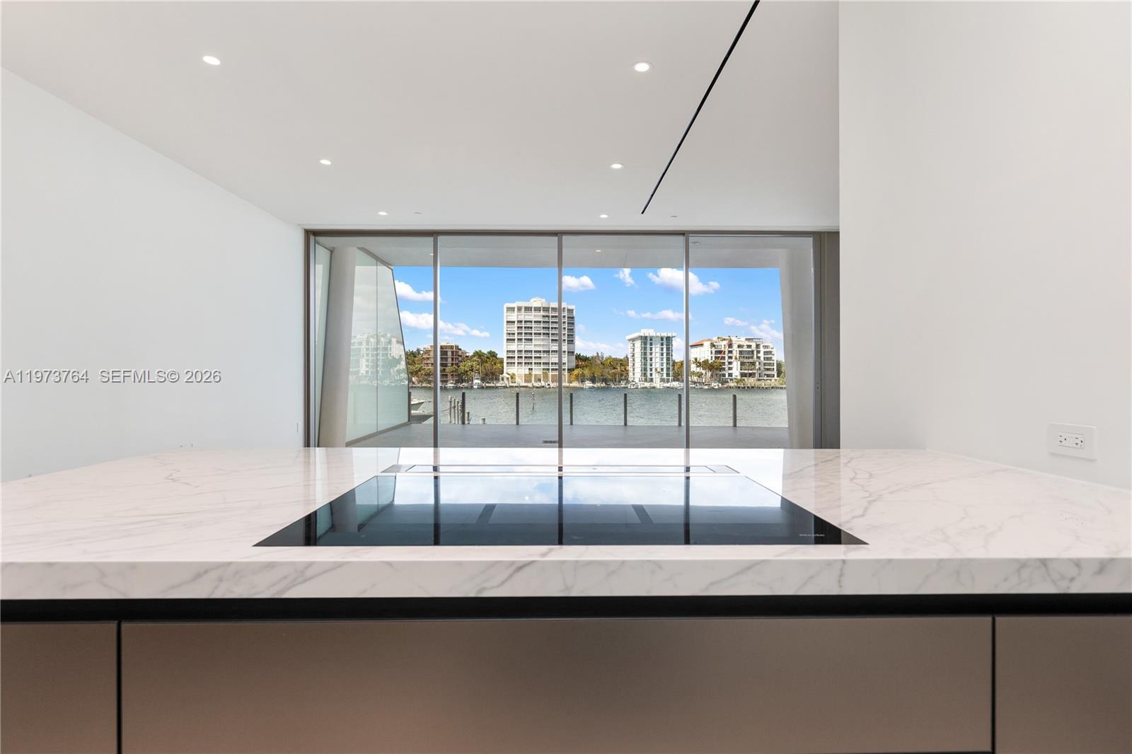 Vita Grove Isle - Residential