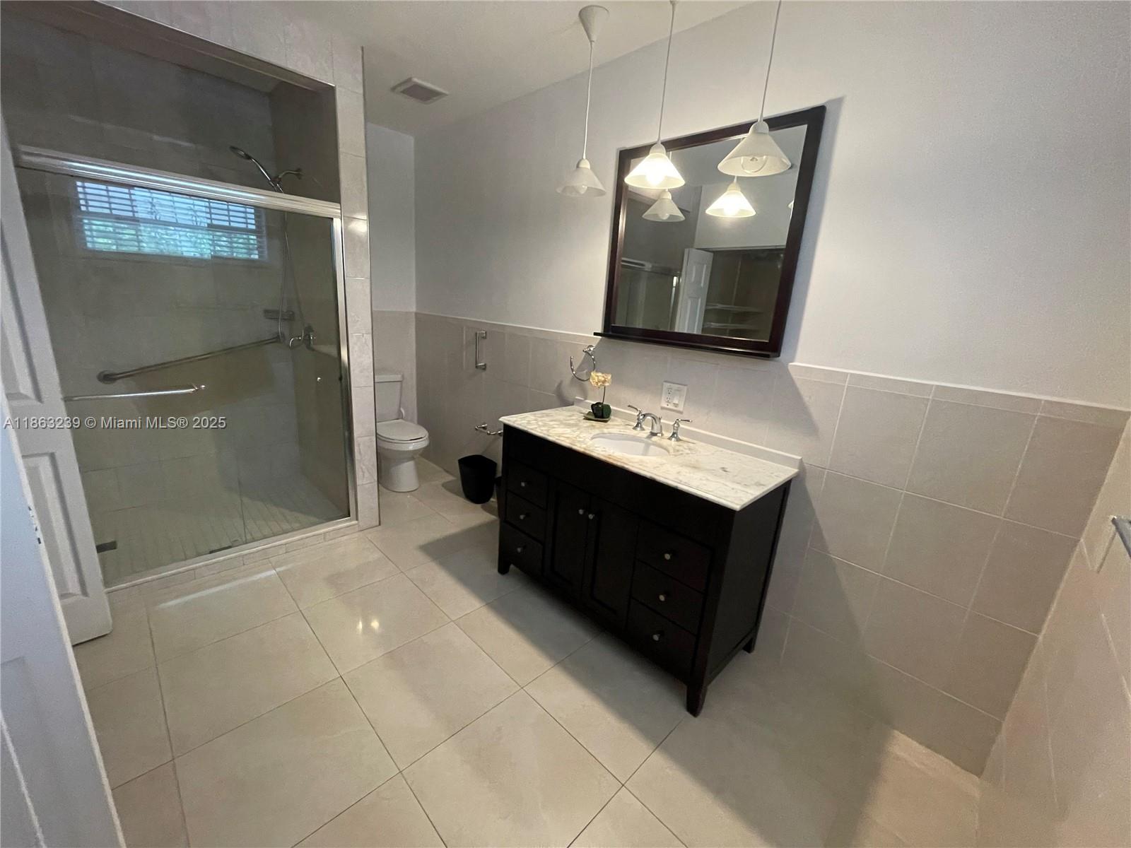 CORAL GABLES COUNTRY CLUB - Residential