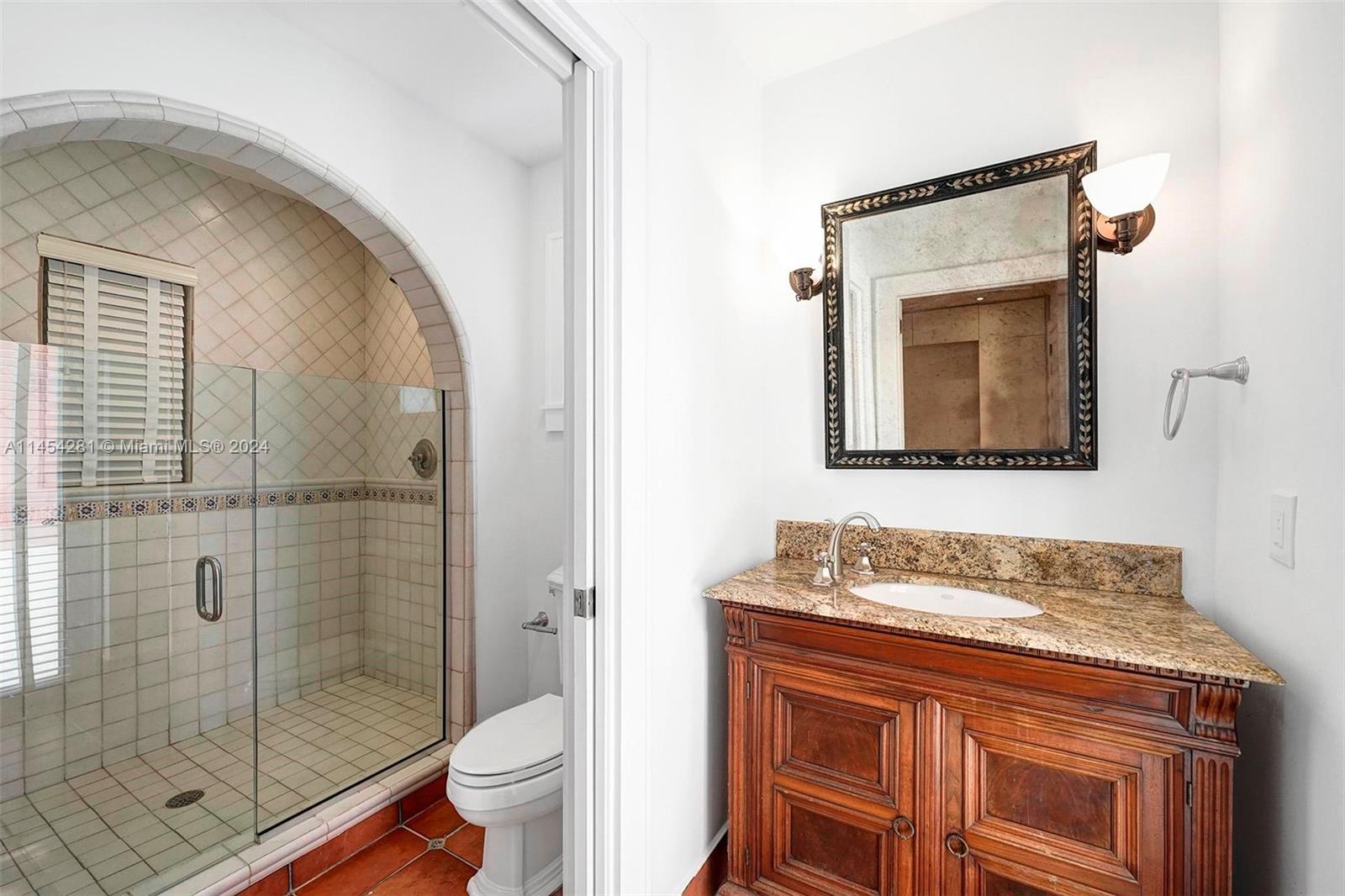 CORAL GABLES RIVIERA SEC - Residential