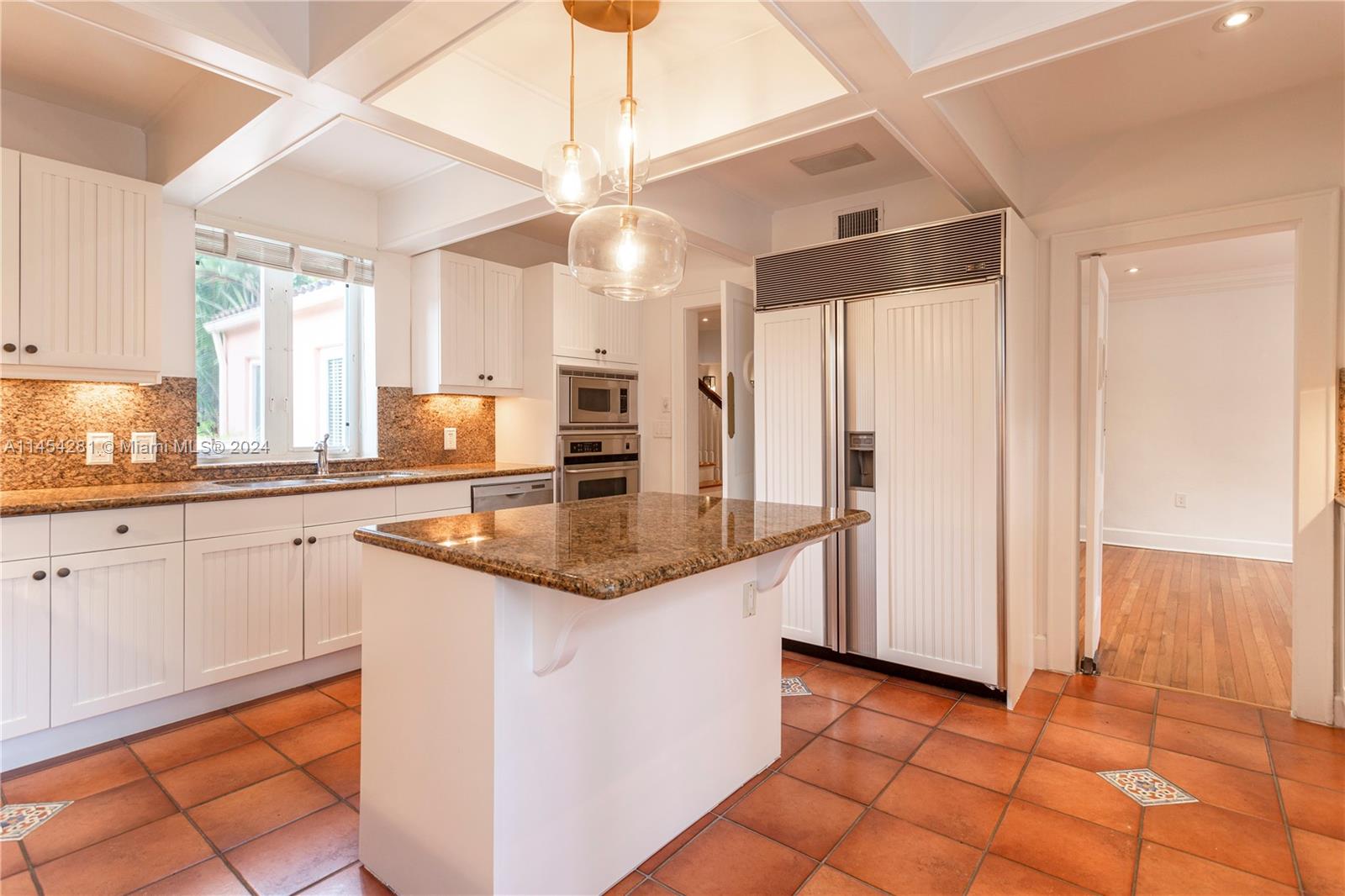 CORAL GABLES RIVIERA SEC - Residential