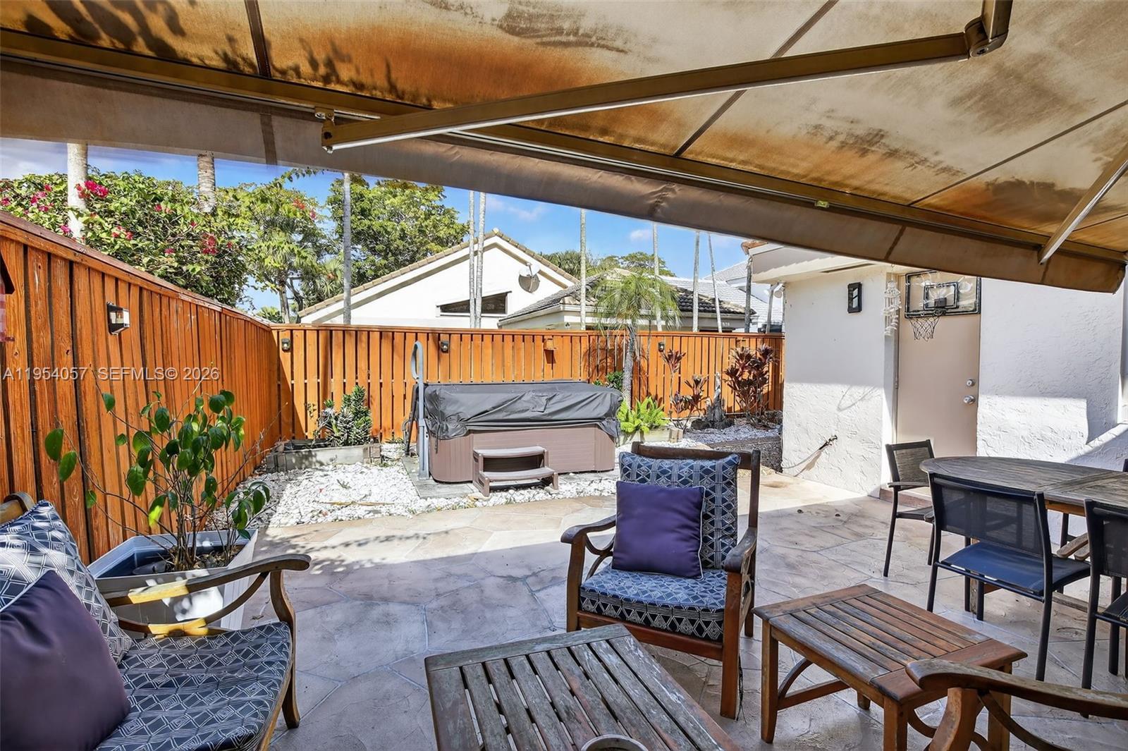 CROSS CREEK AT JACARANDA - Residential