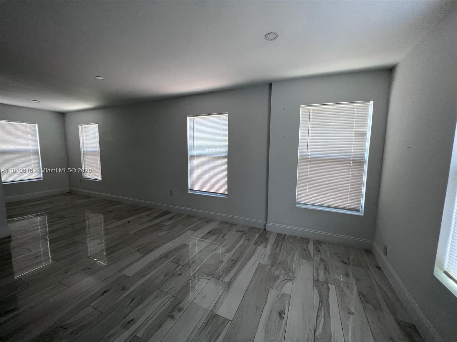 LAKE WORTH TOWN OF ADD 1 - Residential Lease