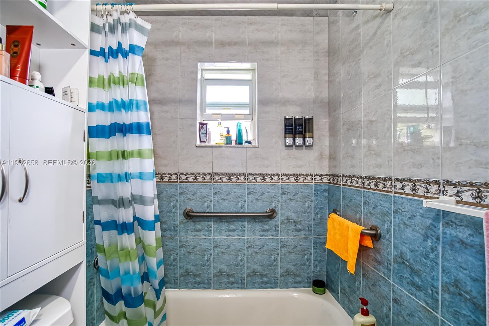 ELSINORE BEACH BOULEVARD - Residential Income