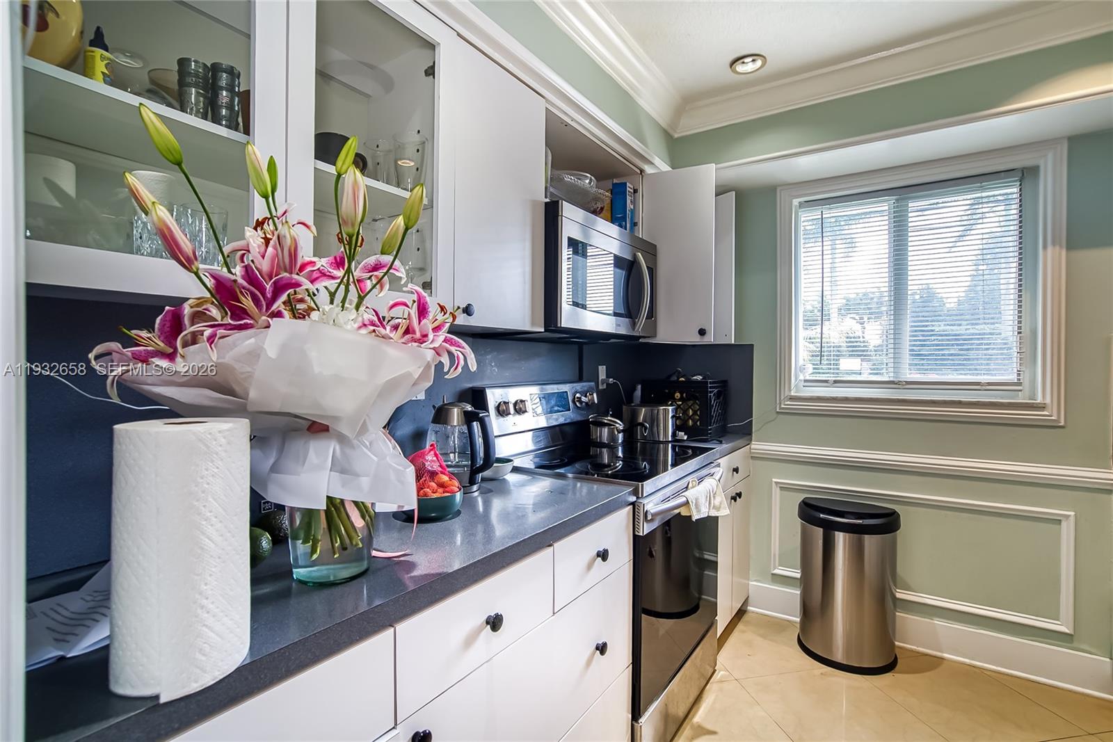 ELSINORE BEACH BOULEVARD - Residential Income