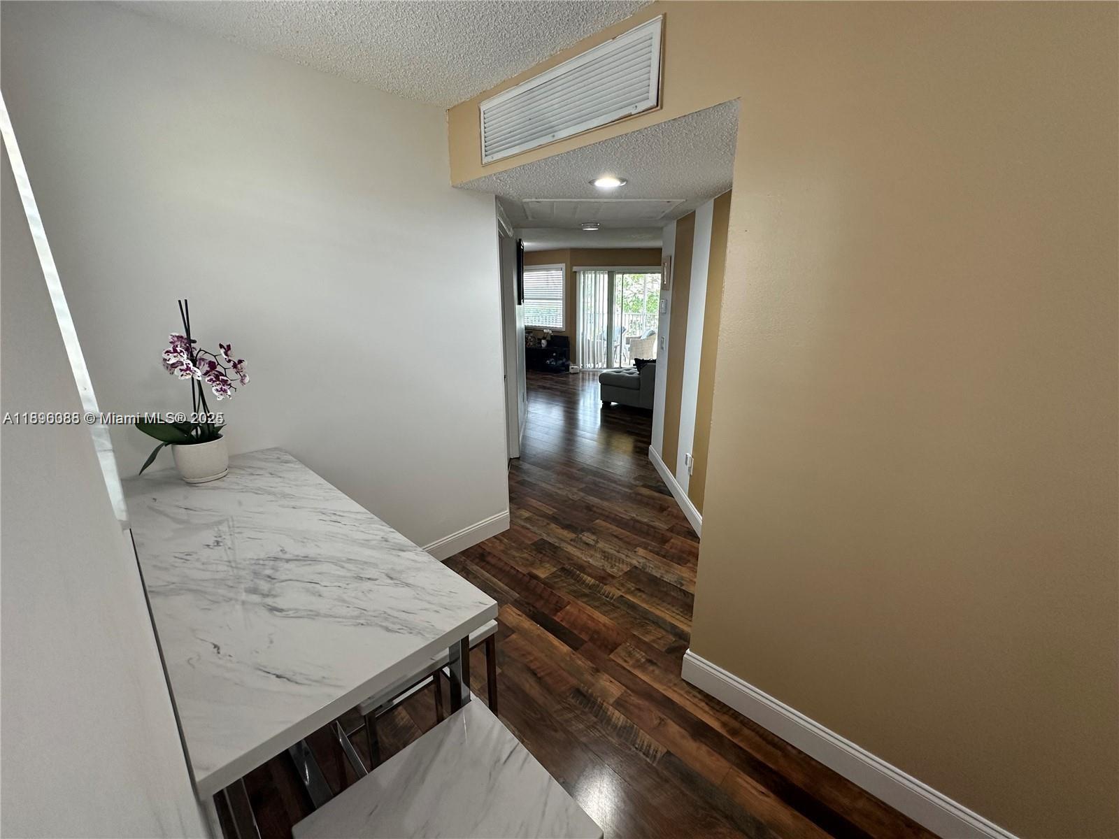 KEYS GATE CONDO NO SEVEN - Residential