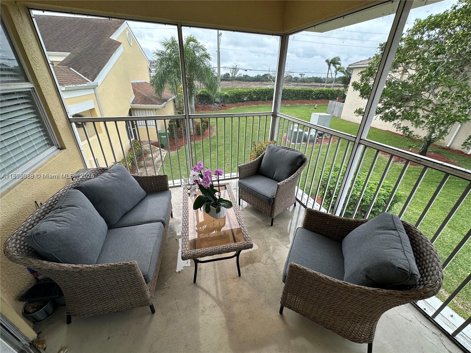 KEYS GATE CONDO NO SEVEN - Residential