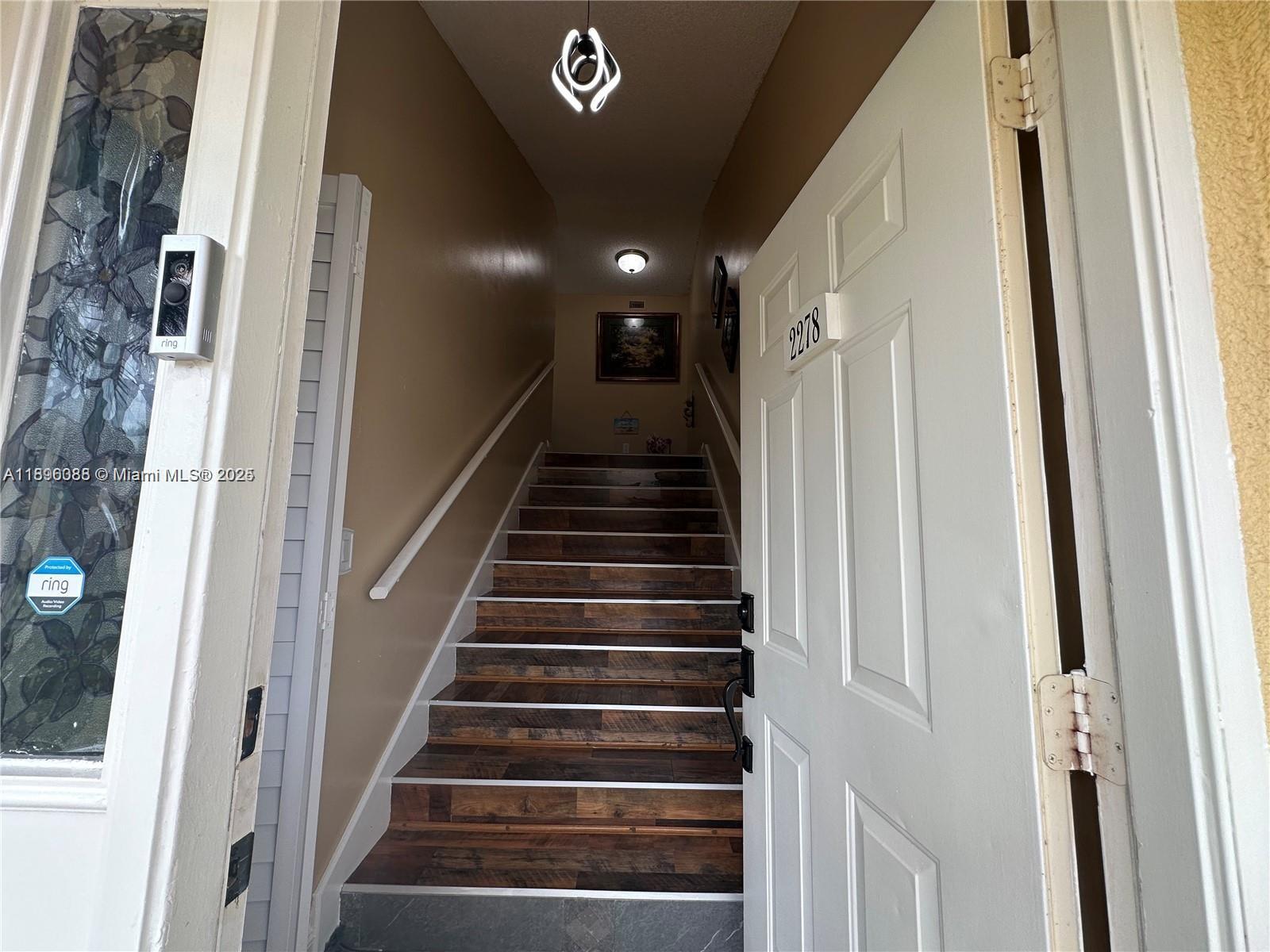 KEYS GATE CONDO NO SEVEN - Residential