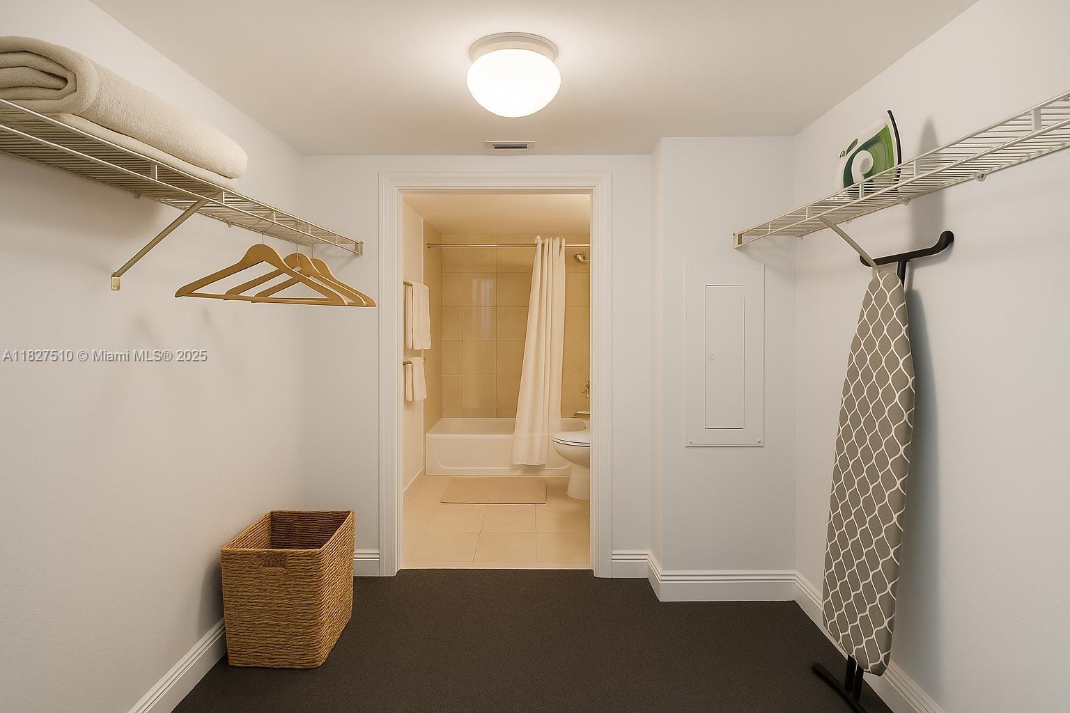 OPERA TOWER CONDO - Residential