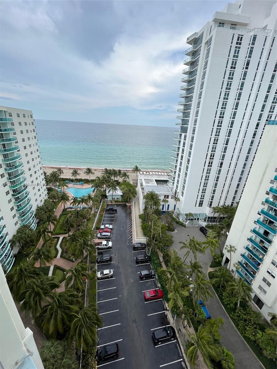 3901 S S Ocean dr PH16O