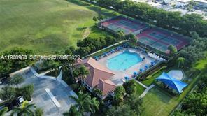 WEST LAKE VILLAGE - Residential