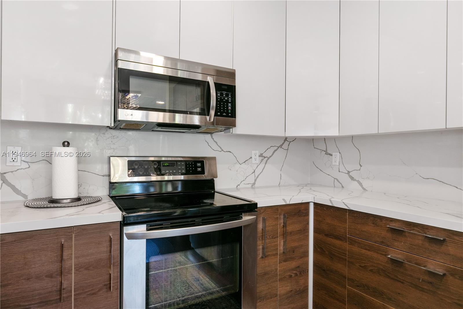 WEST LAKE VILLAGE - Residential