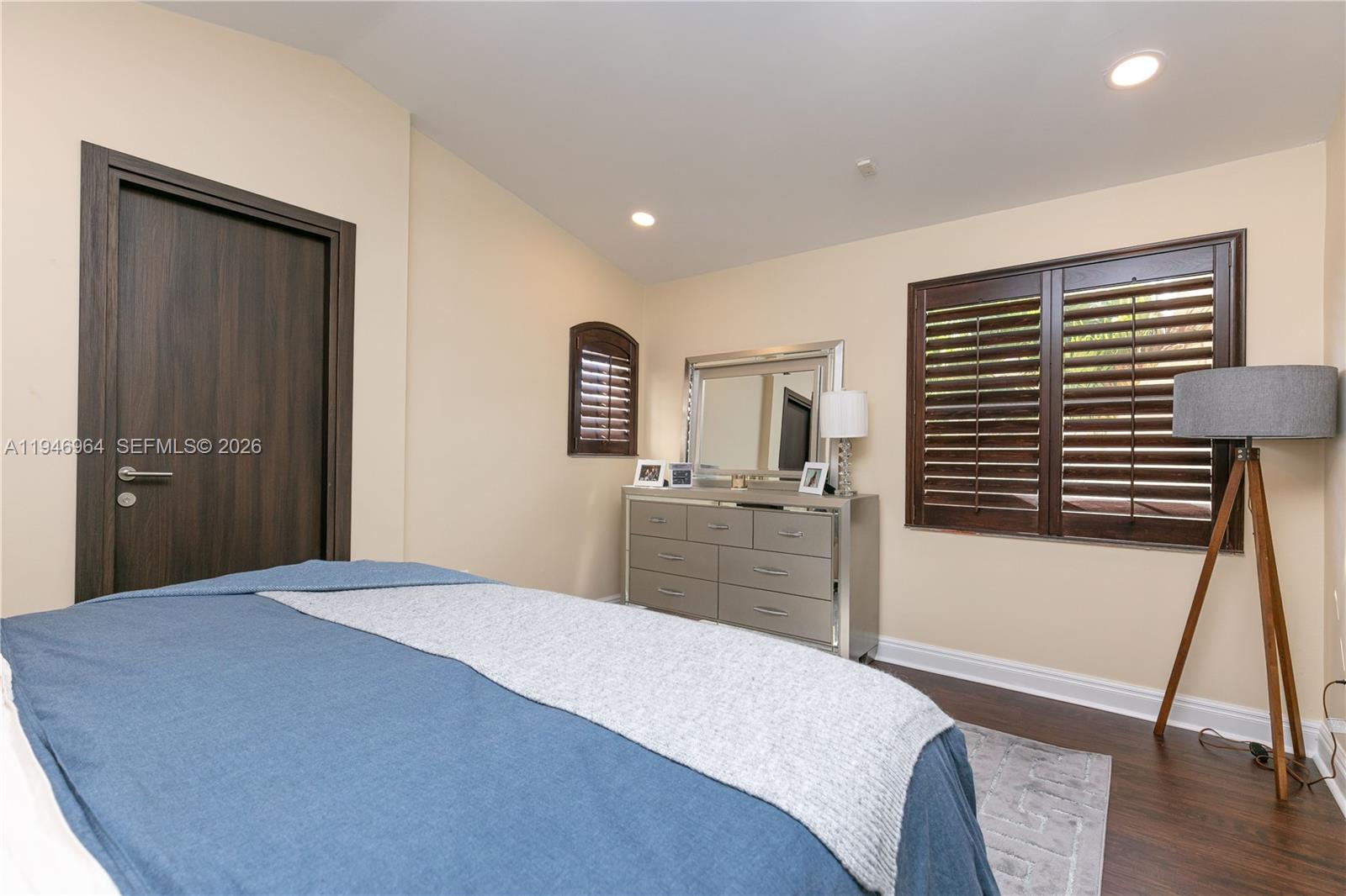 WEST LAKE VILLAGE - Residential