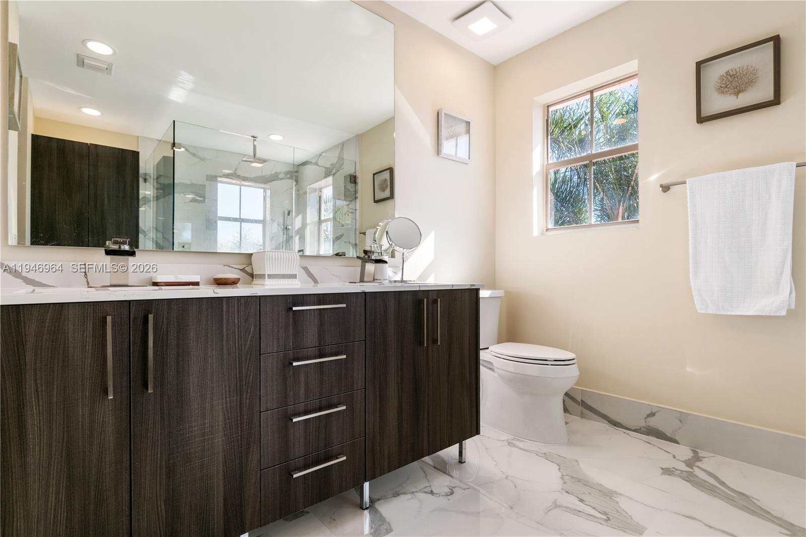 WEST LAKE VILLAGE - Residential