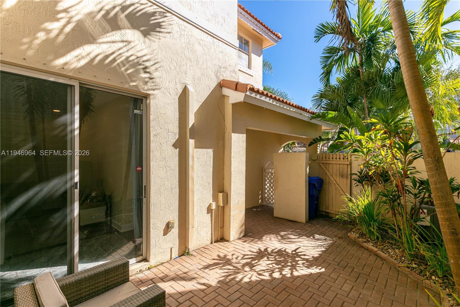 WEST LAKE VILLAGE - Residential