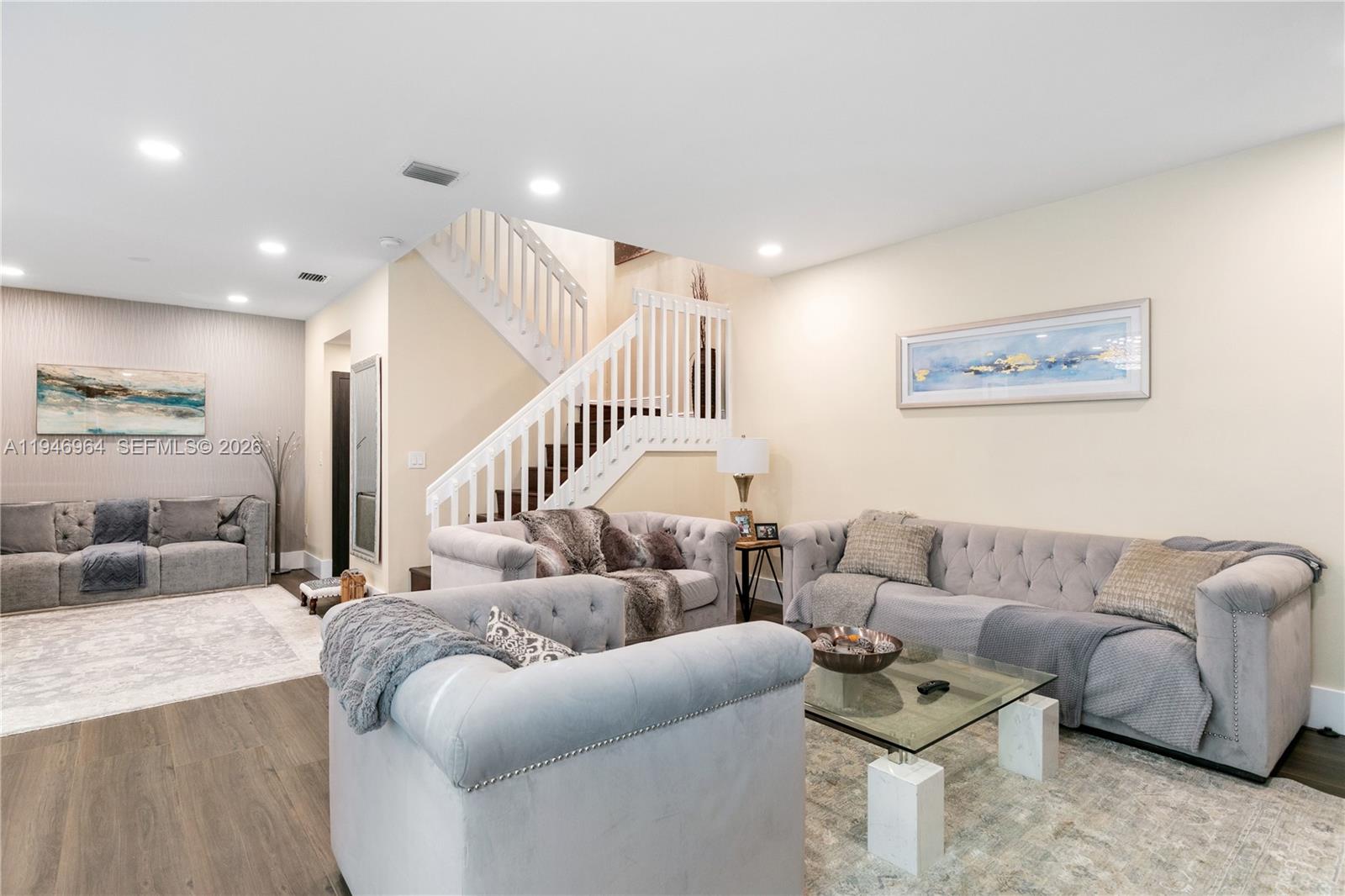 WEST LAKE VILLAGE - Residential