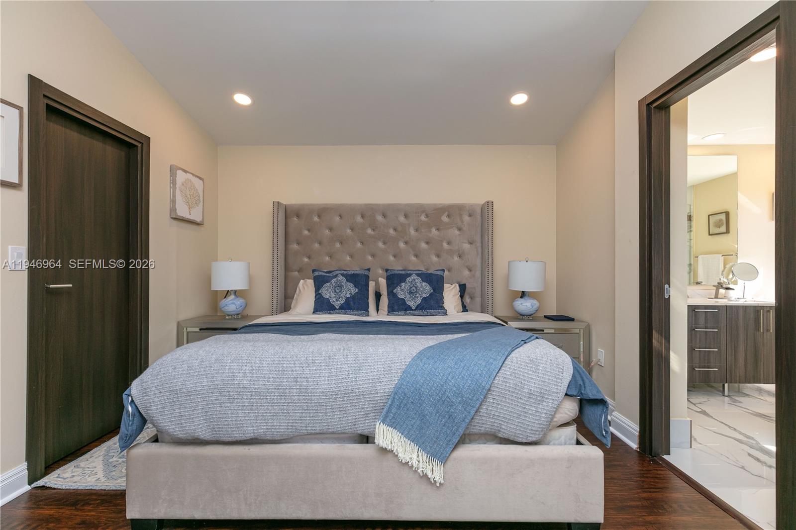 WEST LAKE VILLAGE - Residential