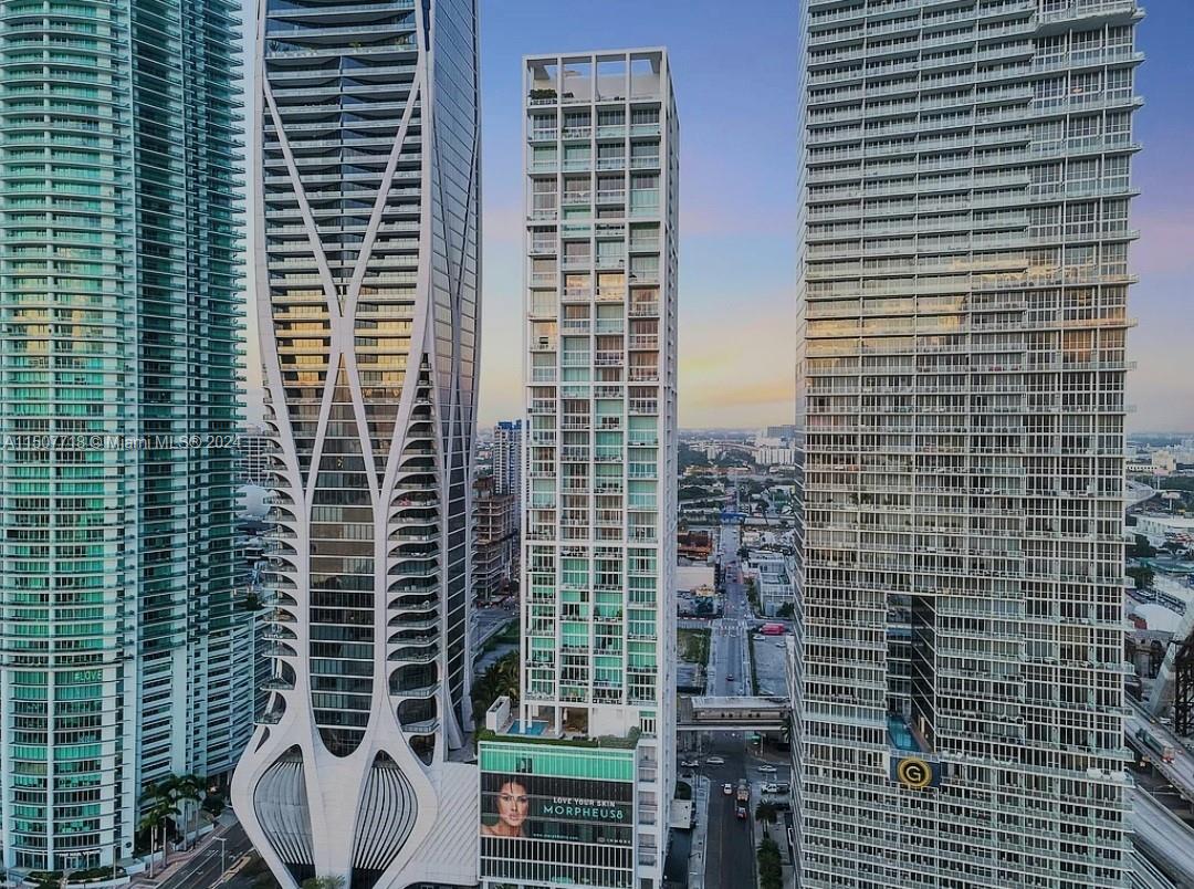 TEN MUSEUM PK RESIDENTIAL - Residential