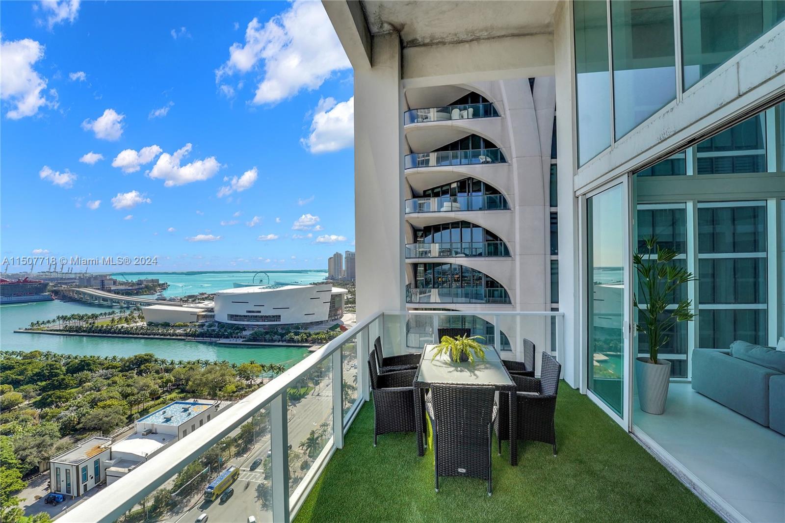 TEN MUSEUM PK RESIDENTIAL - Residential