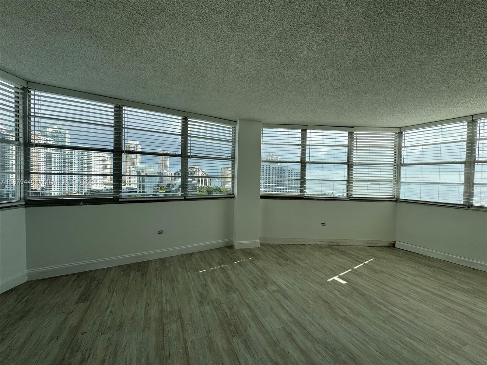 FOUR AMBASSADORS CONDO PH - Residential
