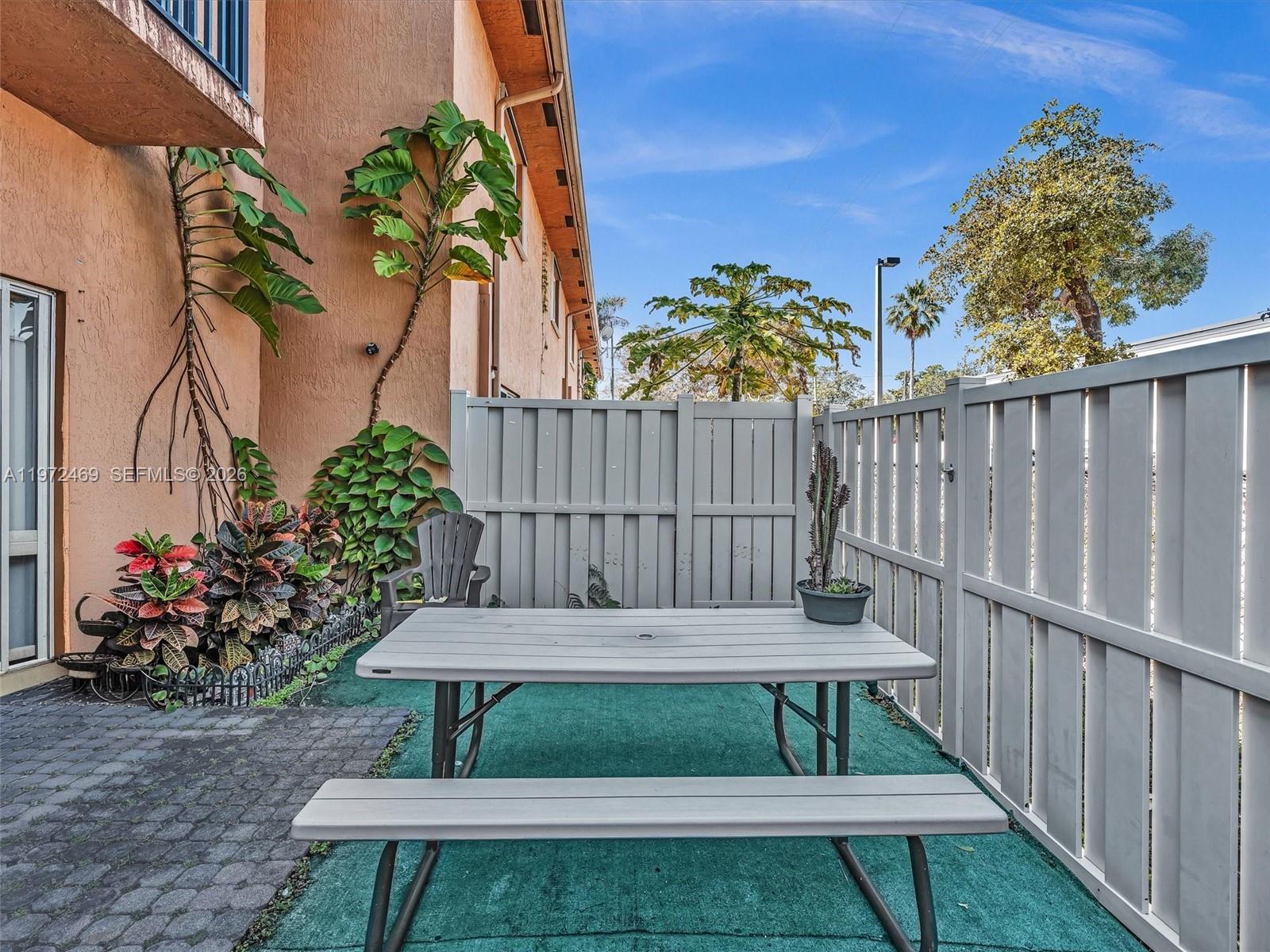 JOHNSONS SUB - Residential