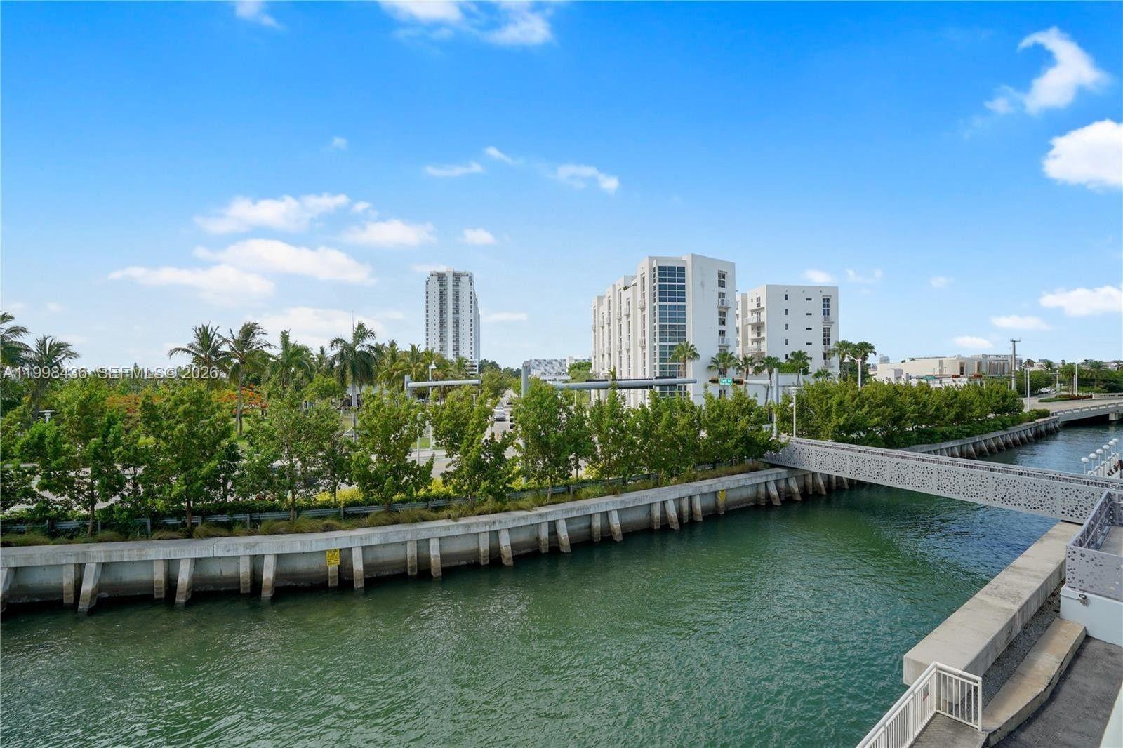 BONNE VIE - Residential Lease