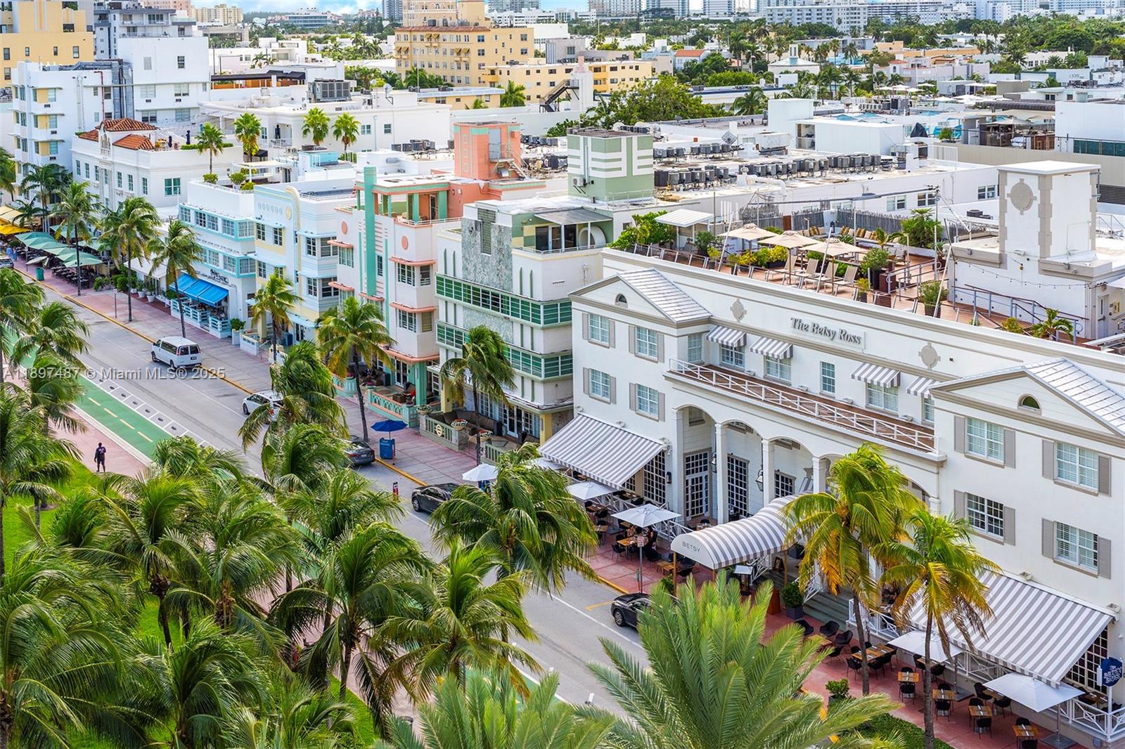 IL VILLAGGIO ON SOUTH BEA - Residential Lease