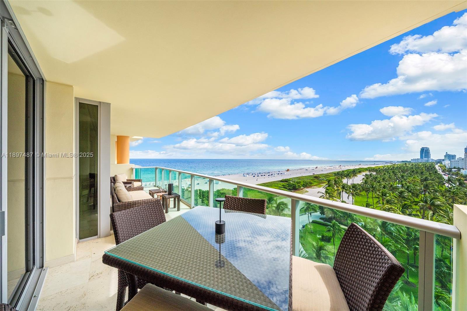 IL VILLAGGIO ON SOUTH BEA - Residential Lease