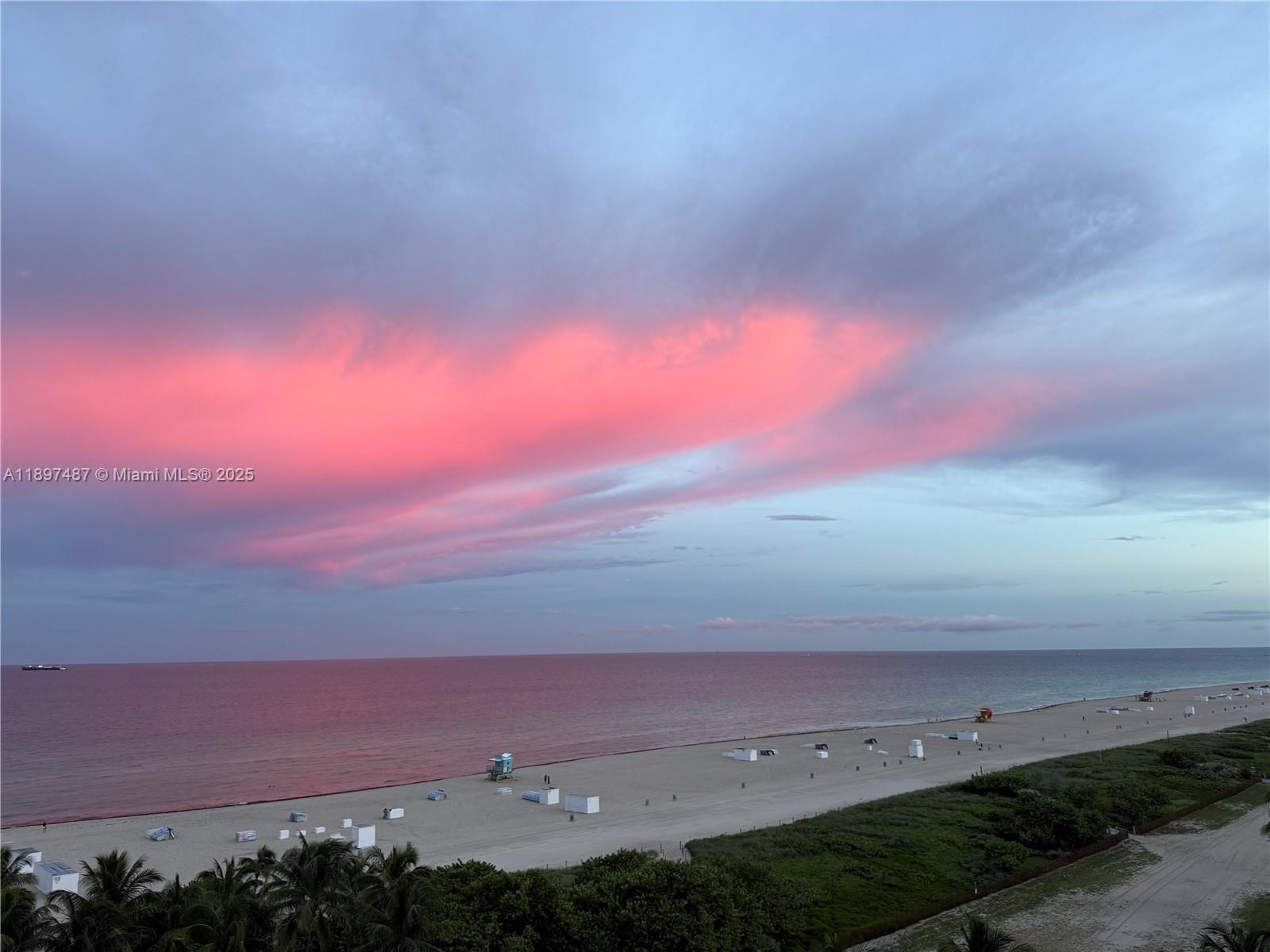 IL VILLAGGIO ON SOUTH BEA - Residential Lease