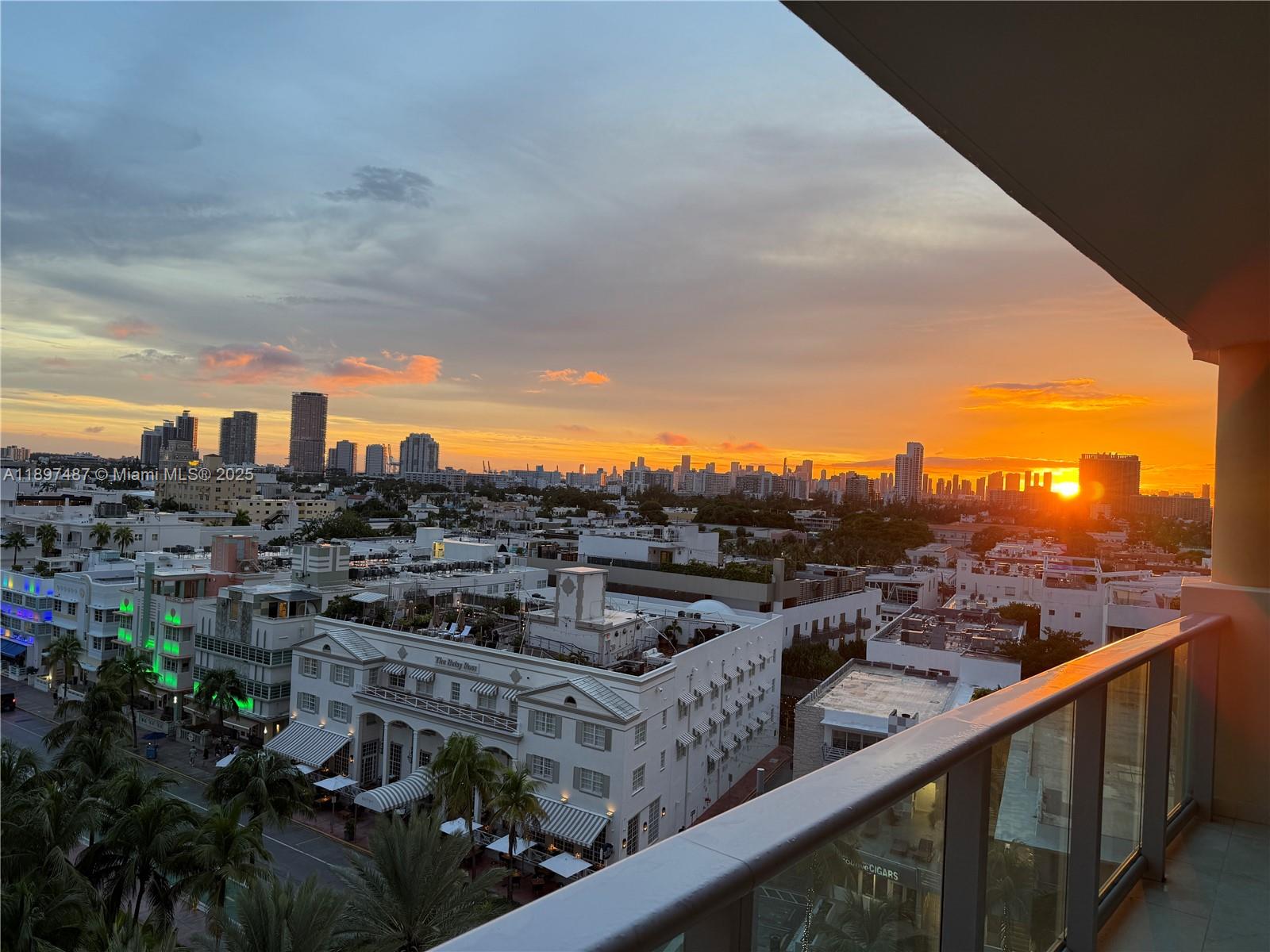 IL VILLAGGIO ON SOUTH BEA - Residential Lease