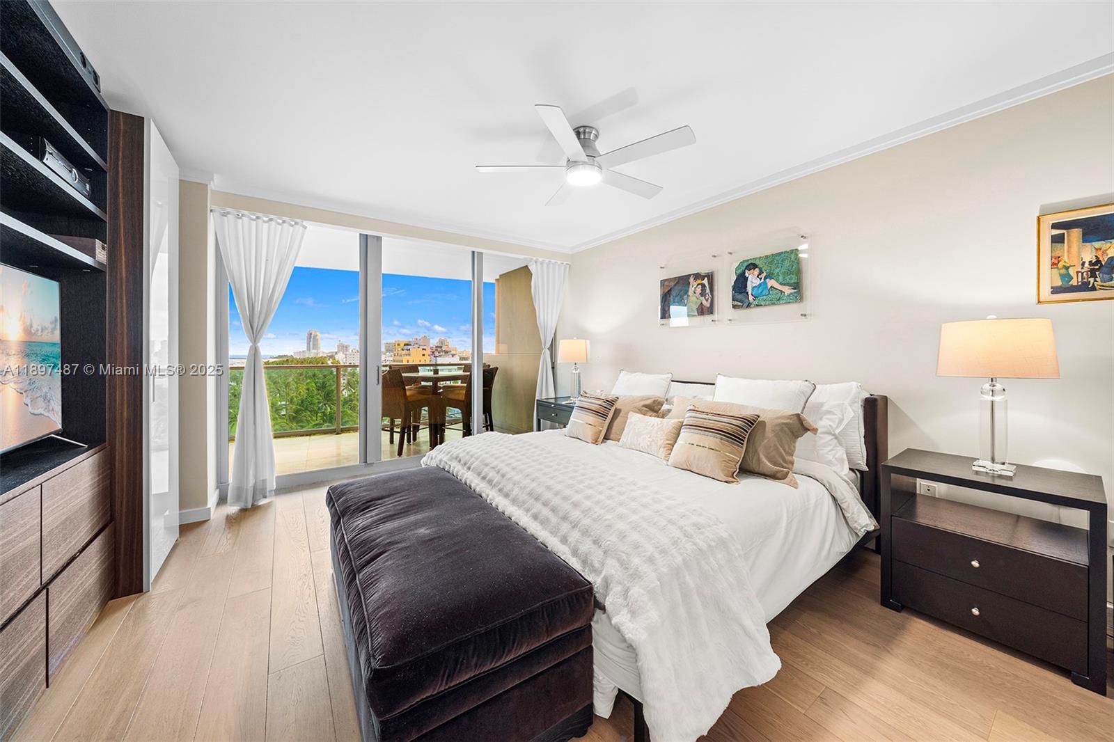 IL VILLAGGIO ON SOUTH BEA - Residential Lease