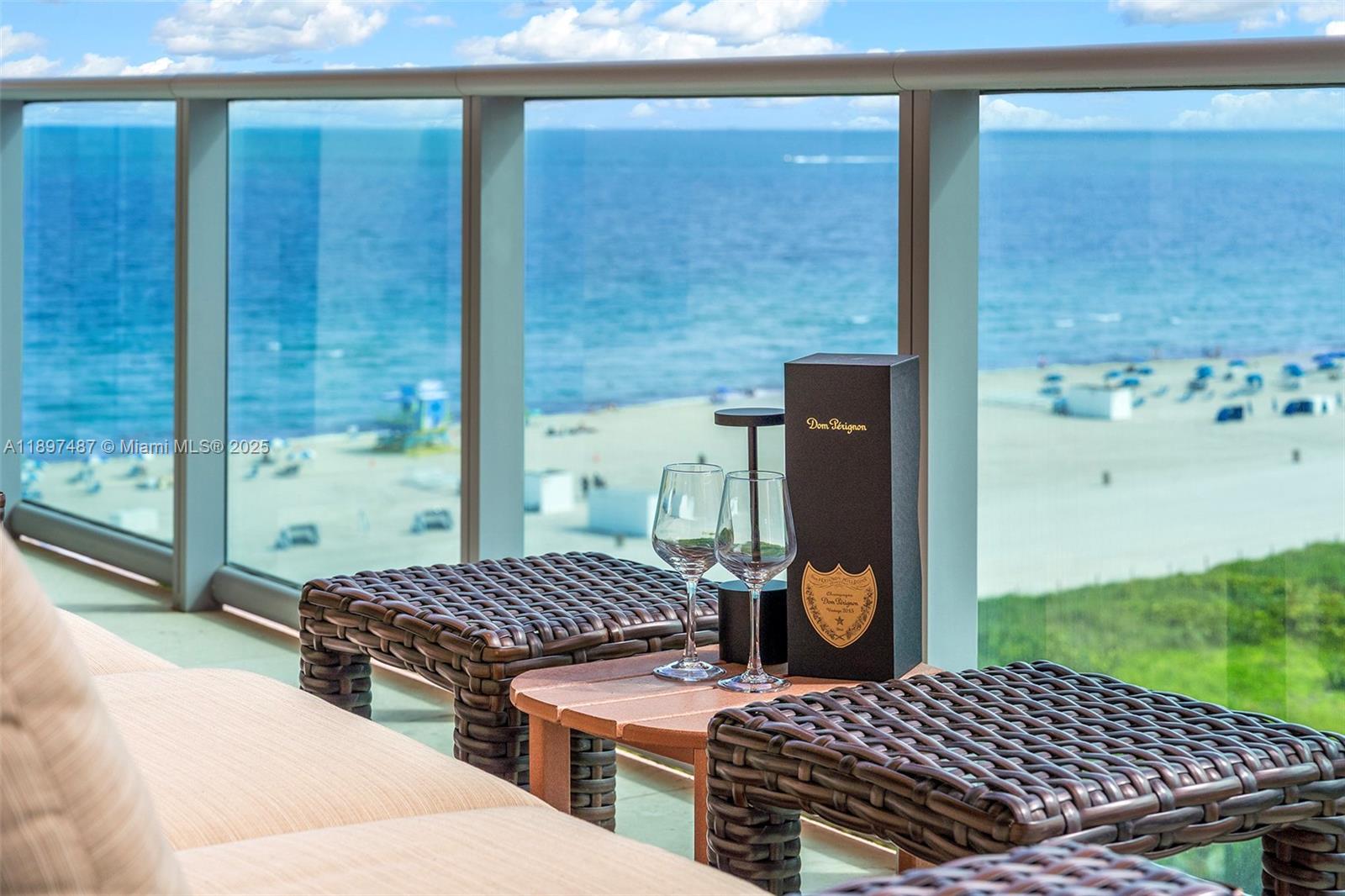 IL VILLAGGIO ON SOUTH BEA - Residential Lease