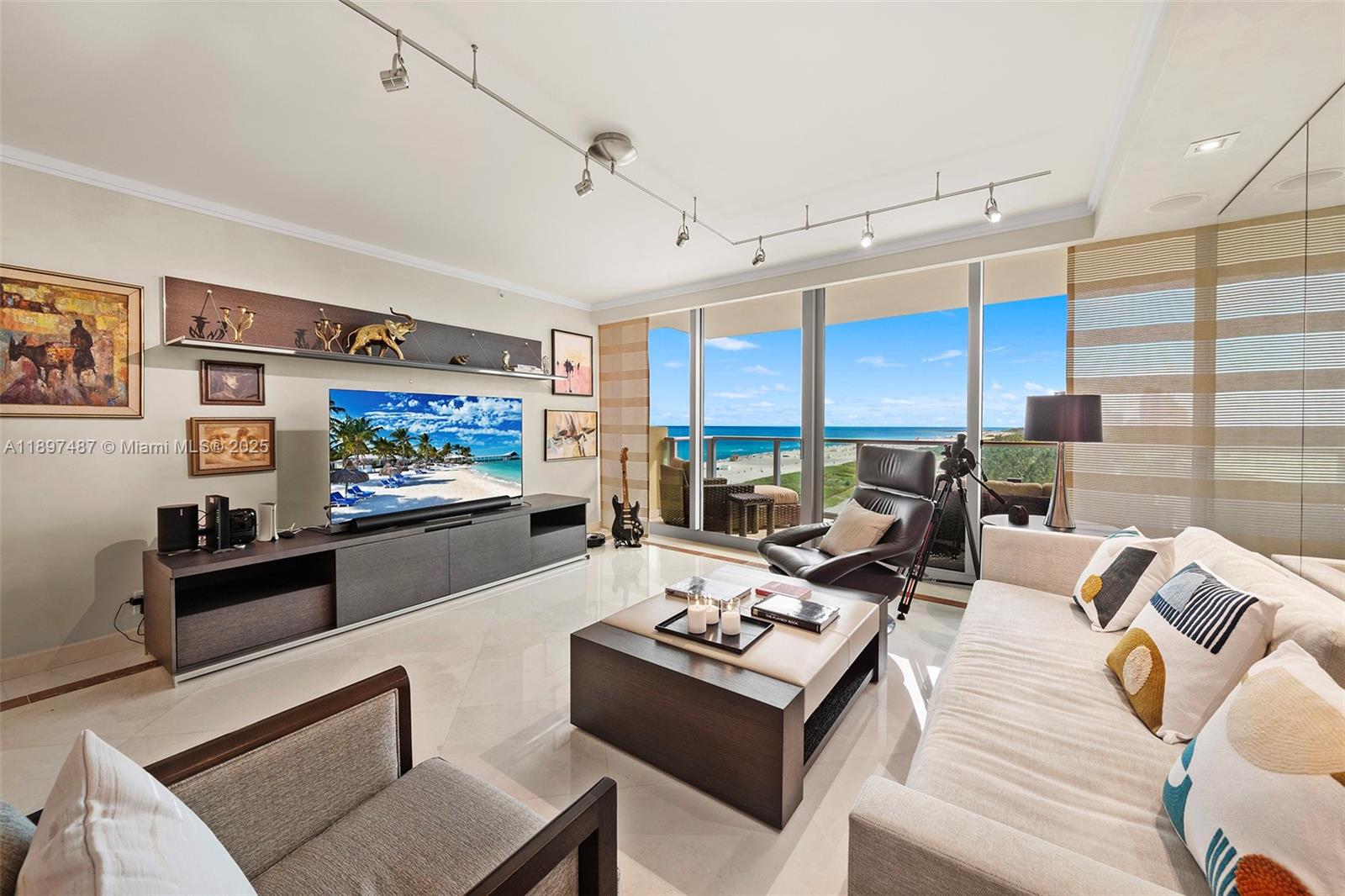 1455 Ocean Dr 1003