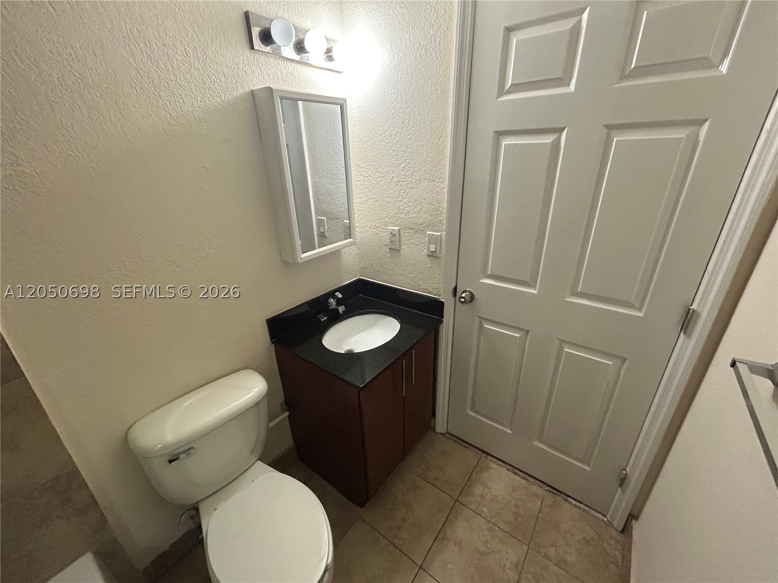 2931 Sheridan Ave 12