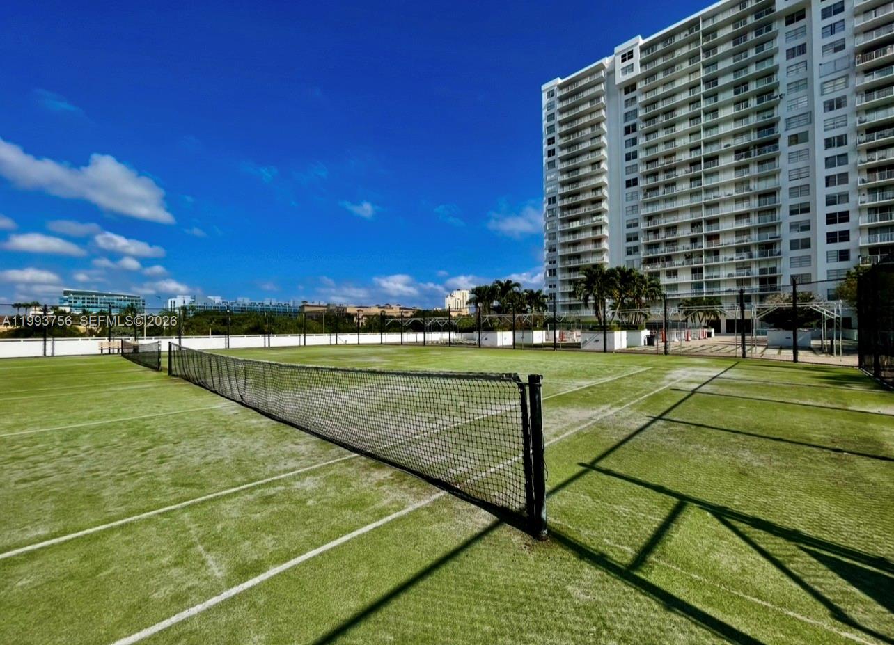 ADMIRALS PORT CONDO WEST - Residential Lease