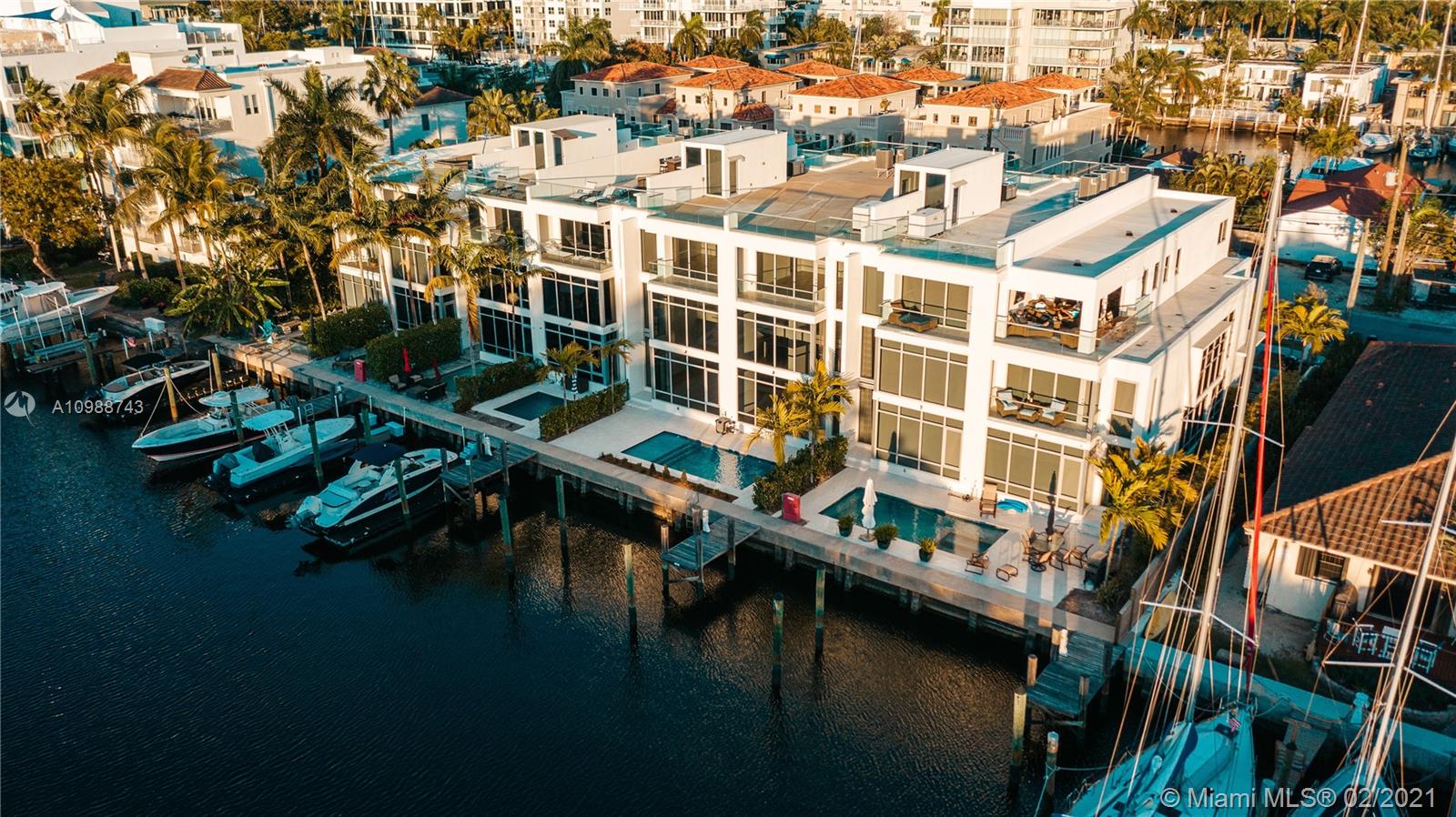 Aqua Marina - Residential