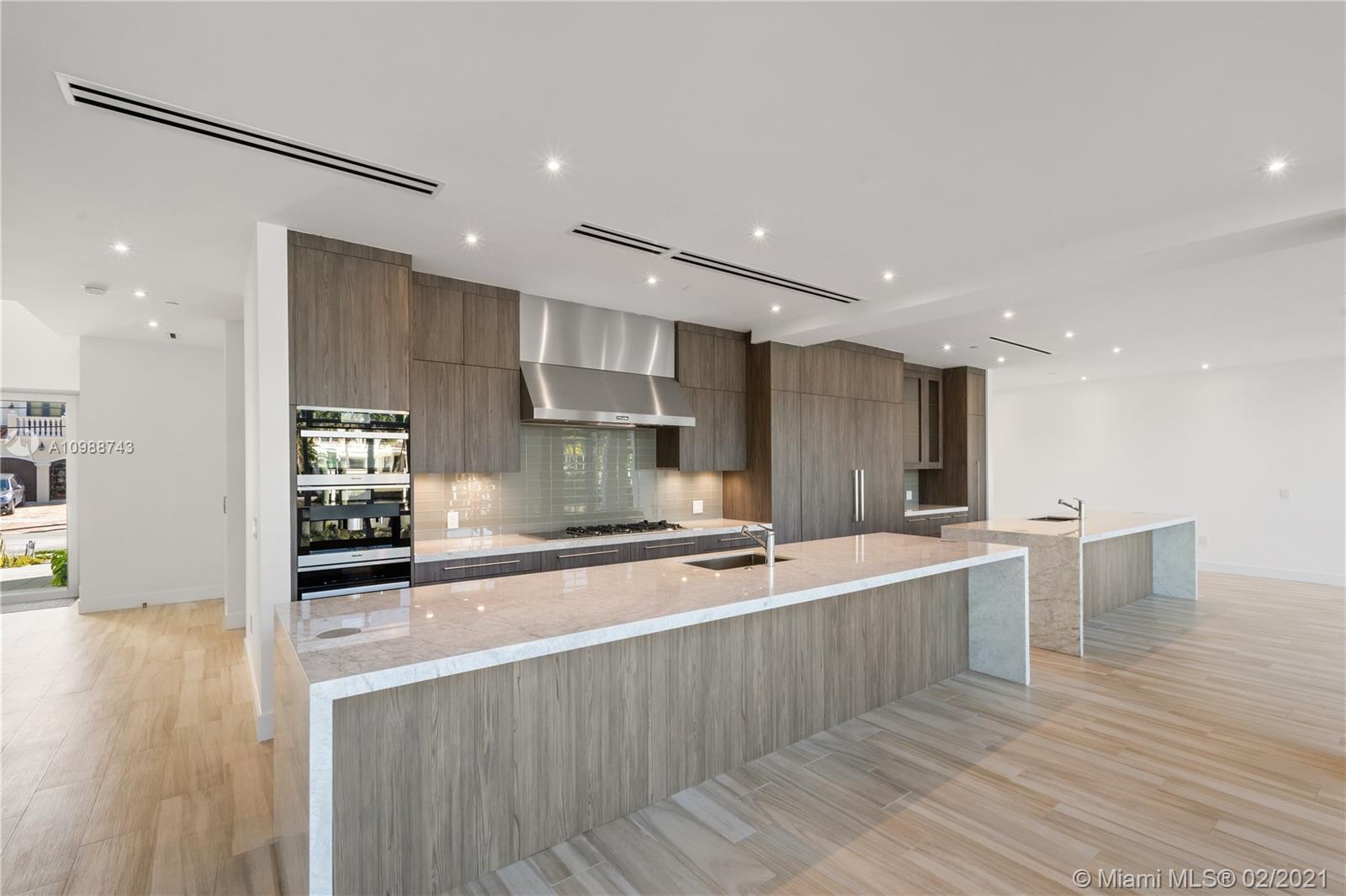 Aqua Marina - Residential