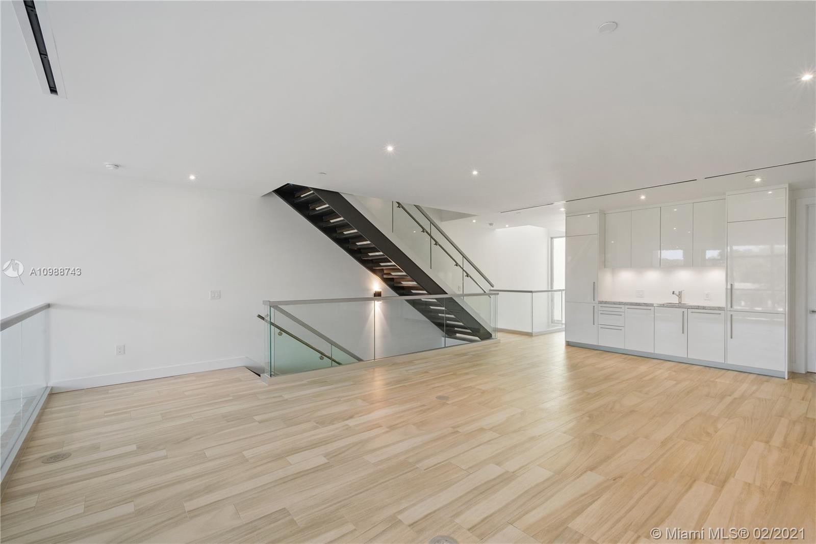 Aqua Marina - Residential