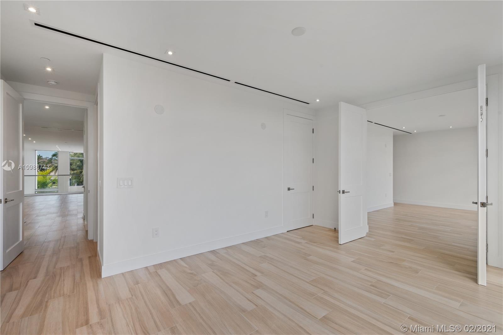 Aqua Marina - Residential