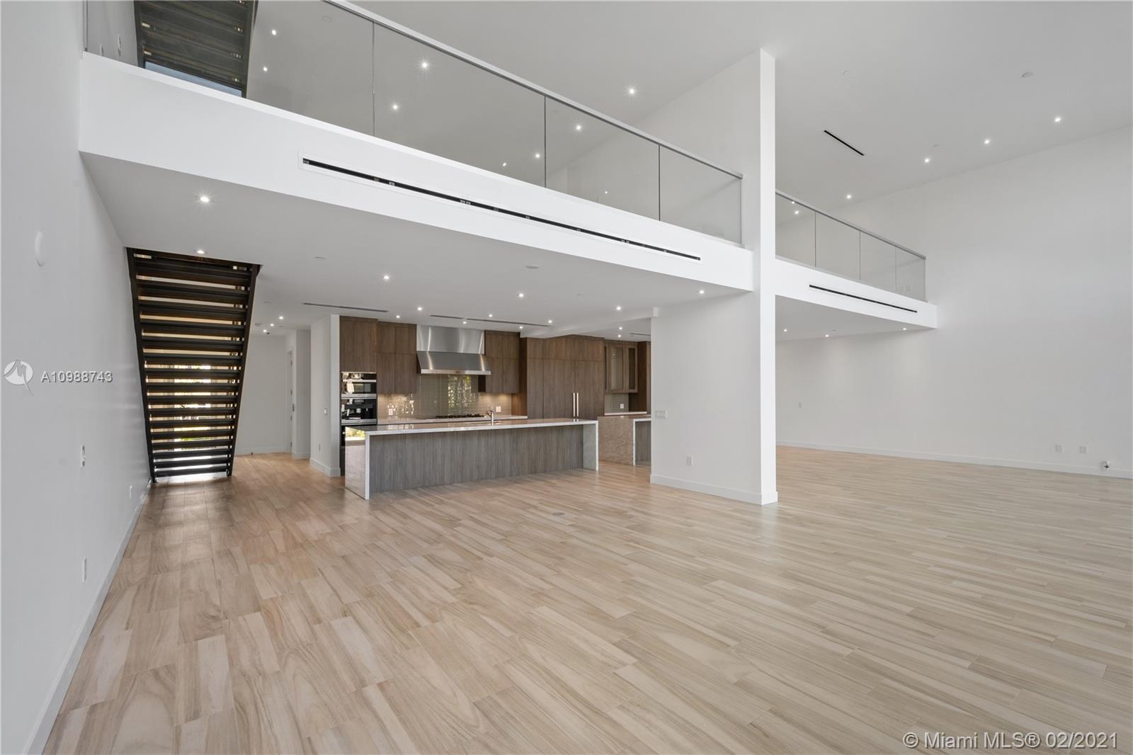 Aqua Marina - Residential