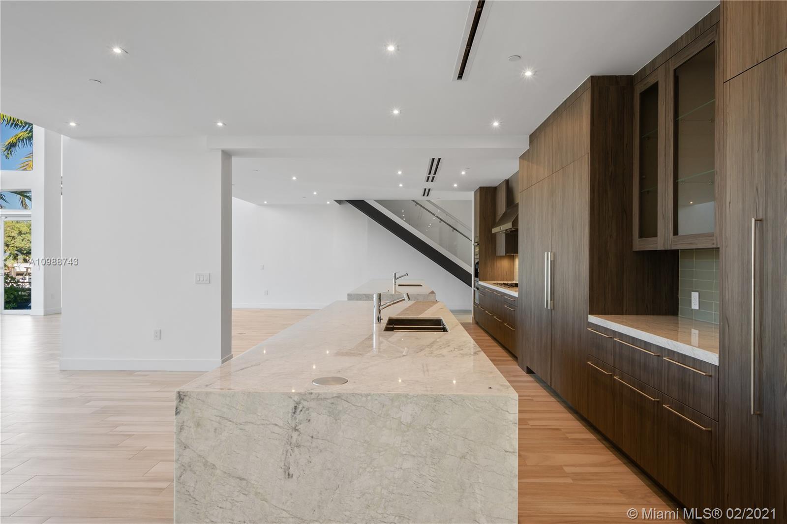 Aqua Marina - Residential