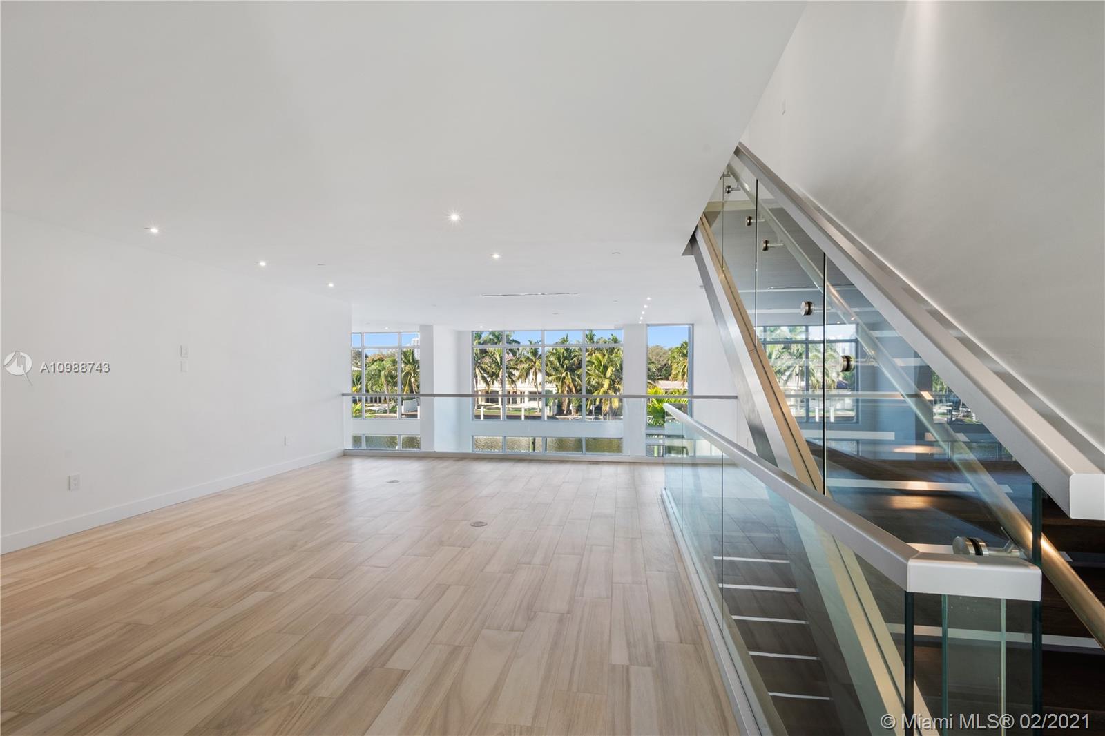 Aqua Marina - Residential