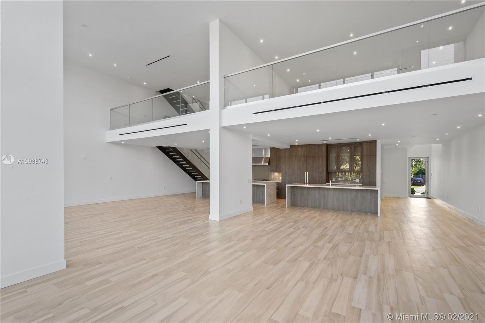 Aqua Marina - Residential