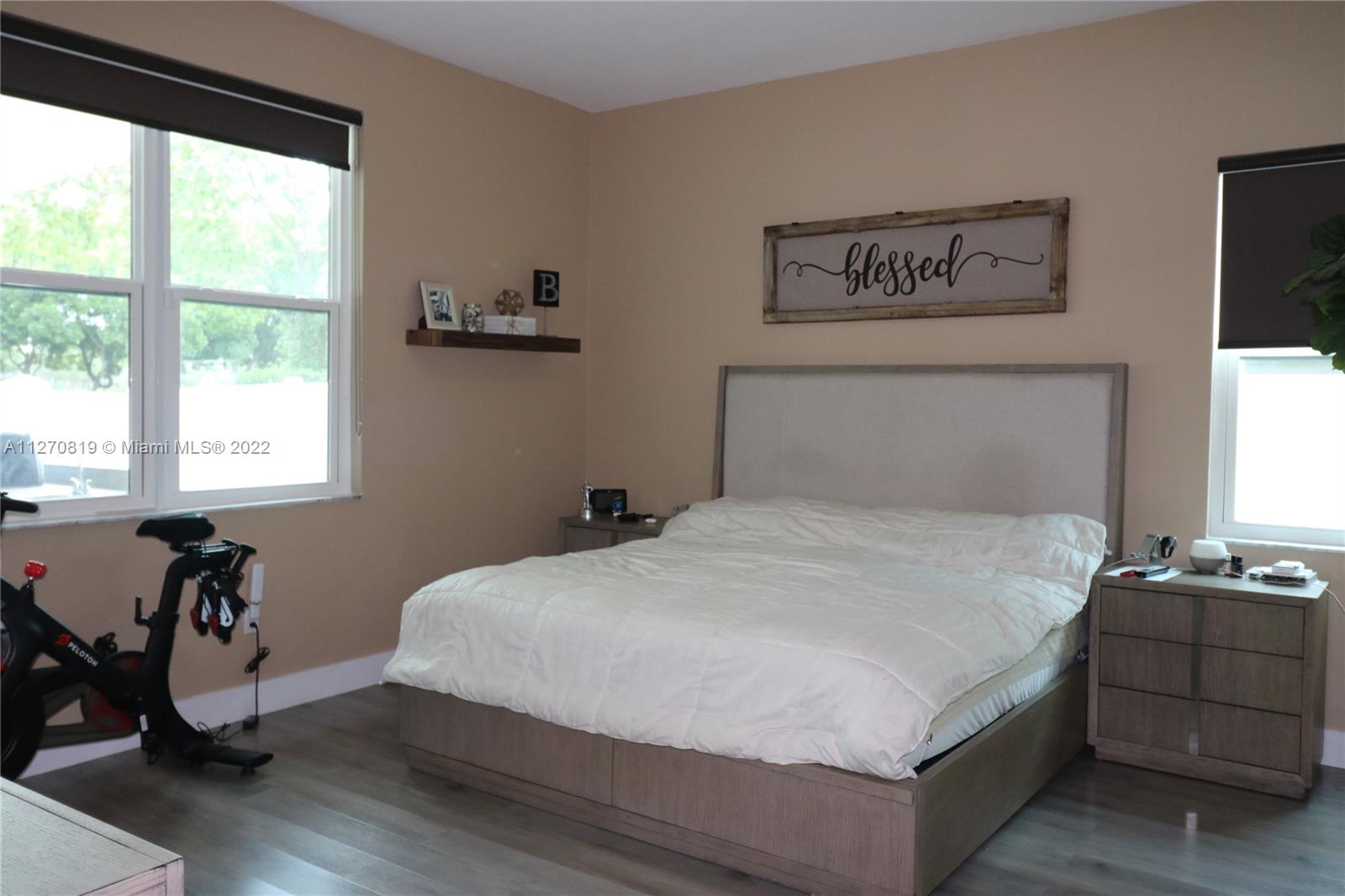 SESSA EIGHT - Residential