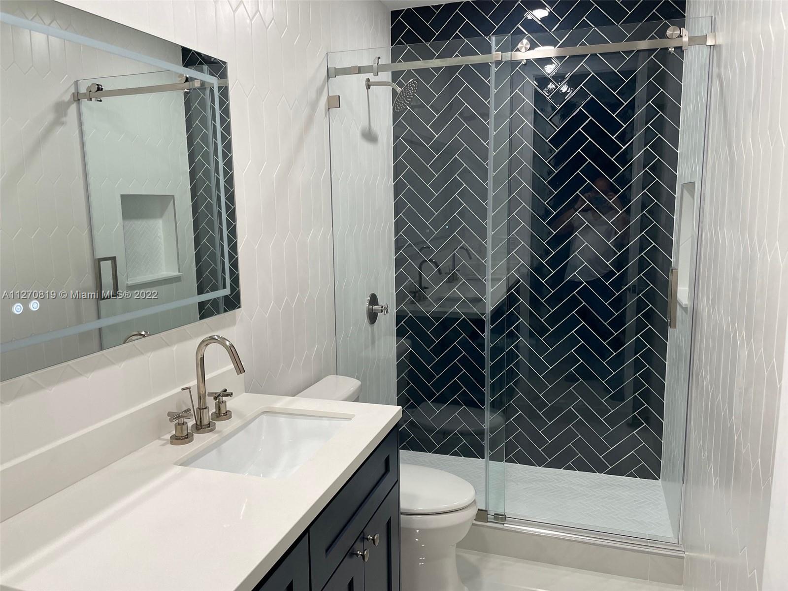 SESSA EIGHT - Residential